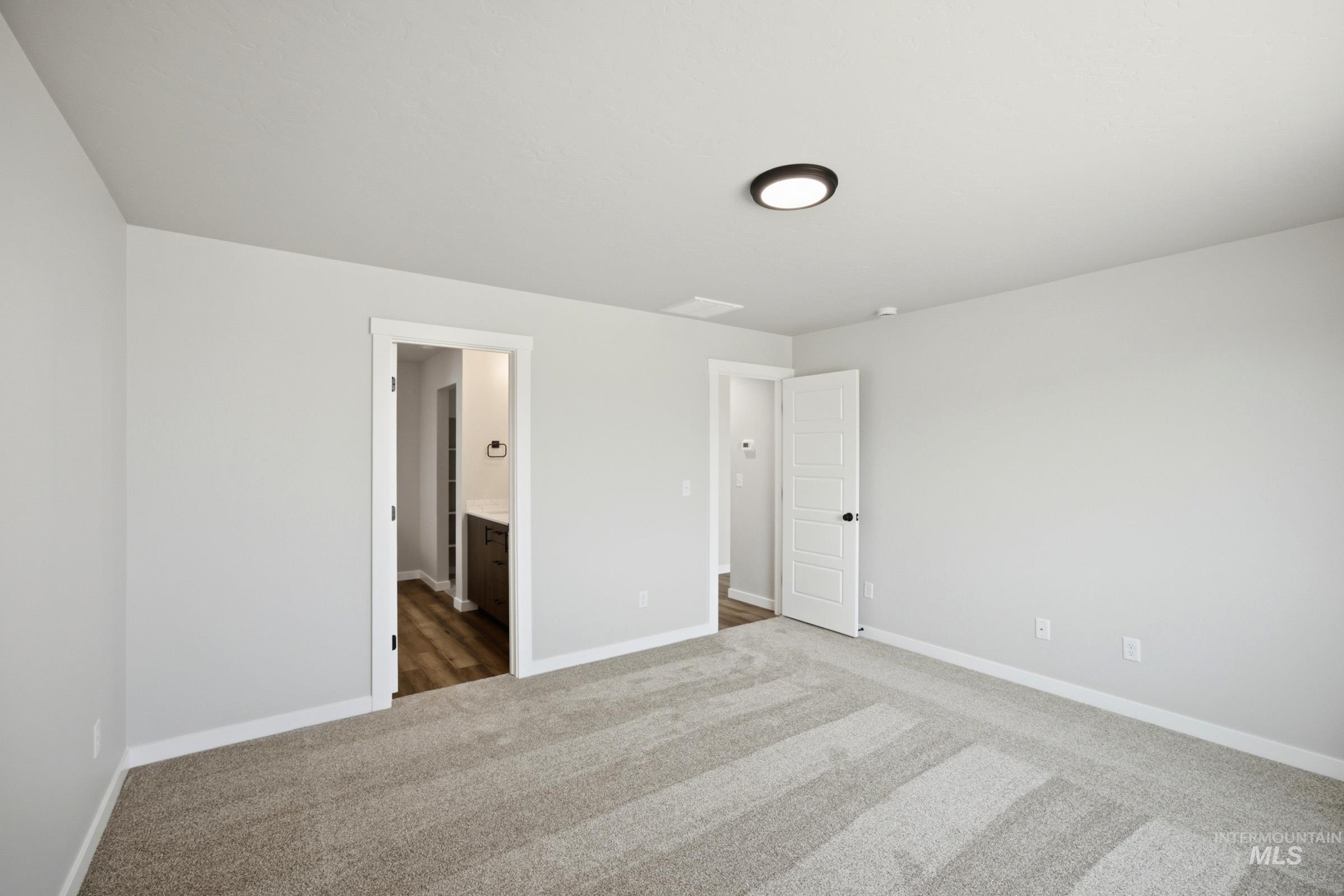 7340 W Trumbull Ct Property Photo 19