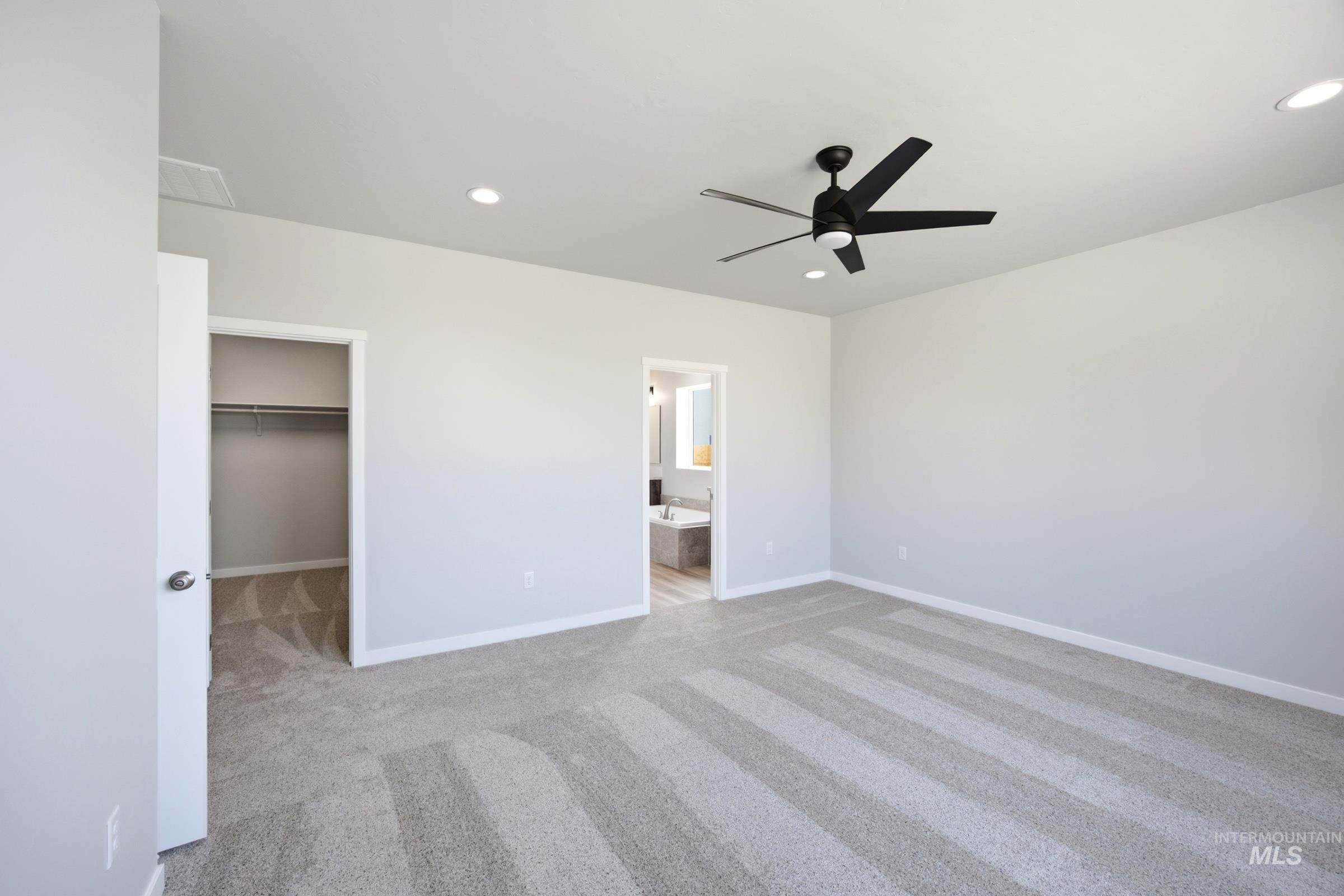 1073 Coffee Pond Ave Property Photo 16