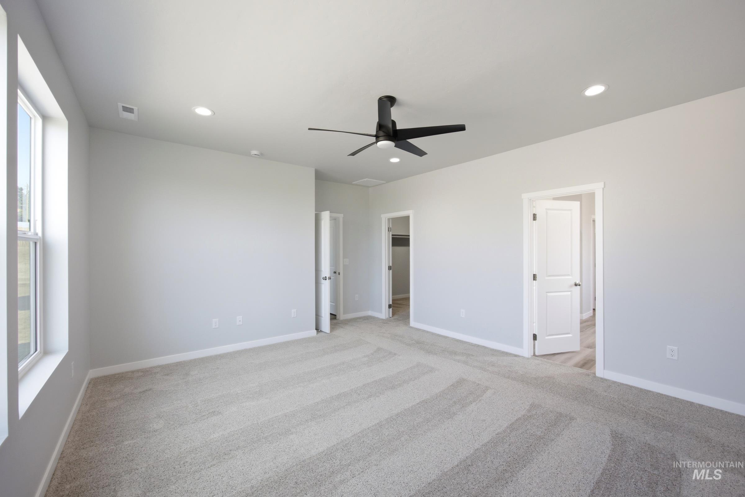 1073 Coffee Pond Ave Property Photo 17