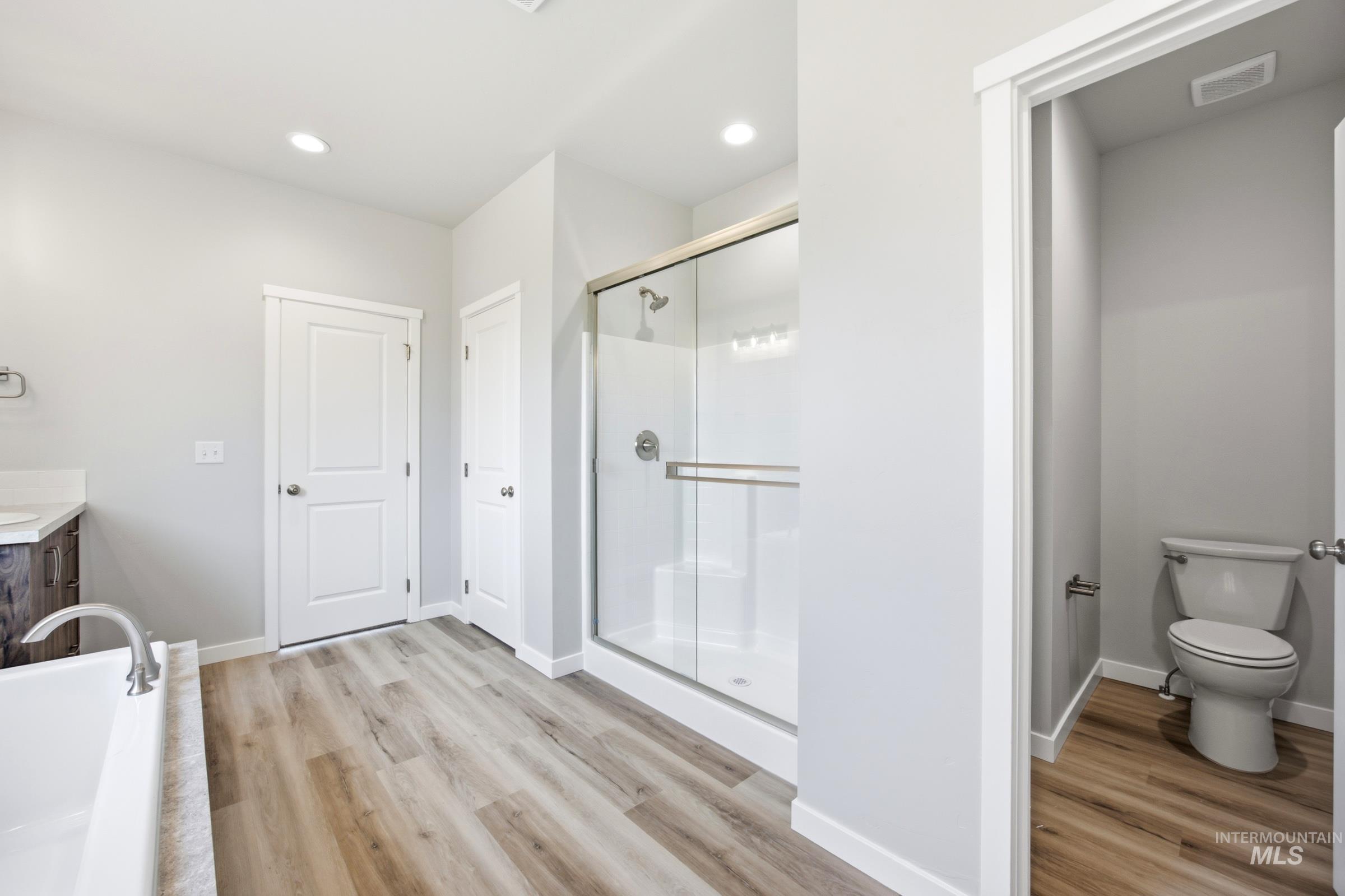 1073 Coffee Pond Ave Property Photo 19