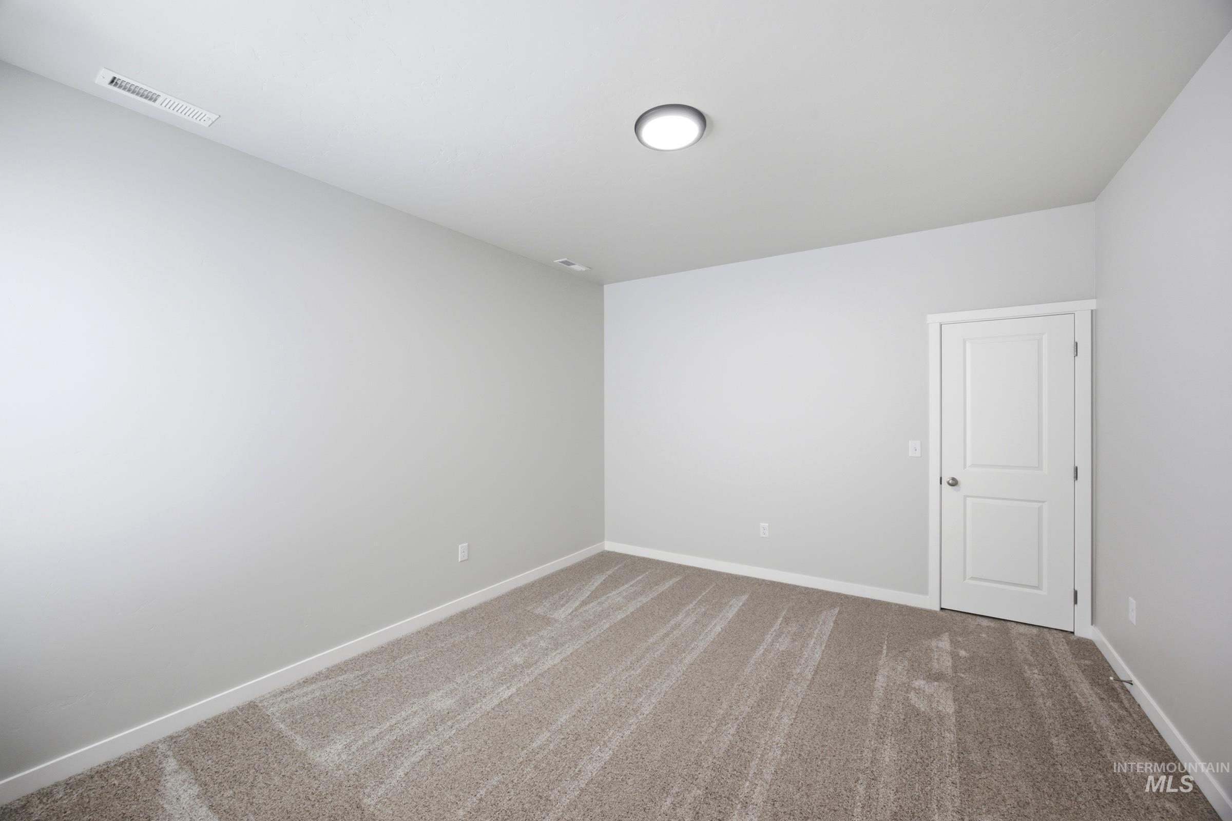 1073 Coffee Pond Ave Property Photo 21