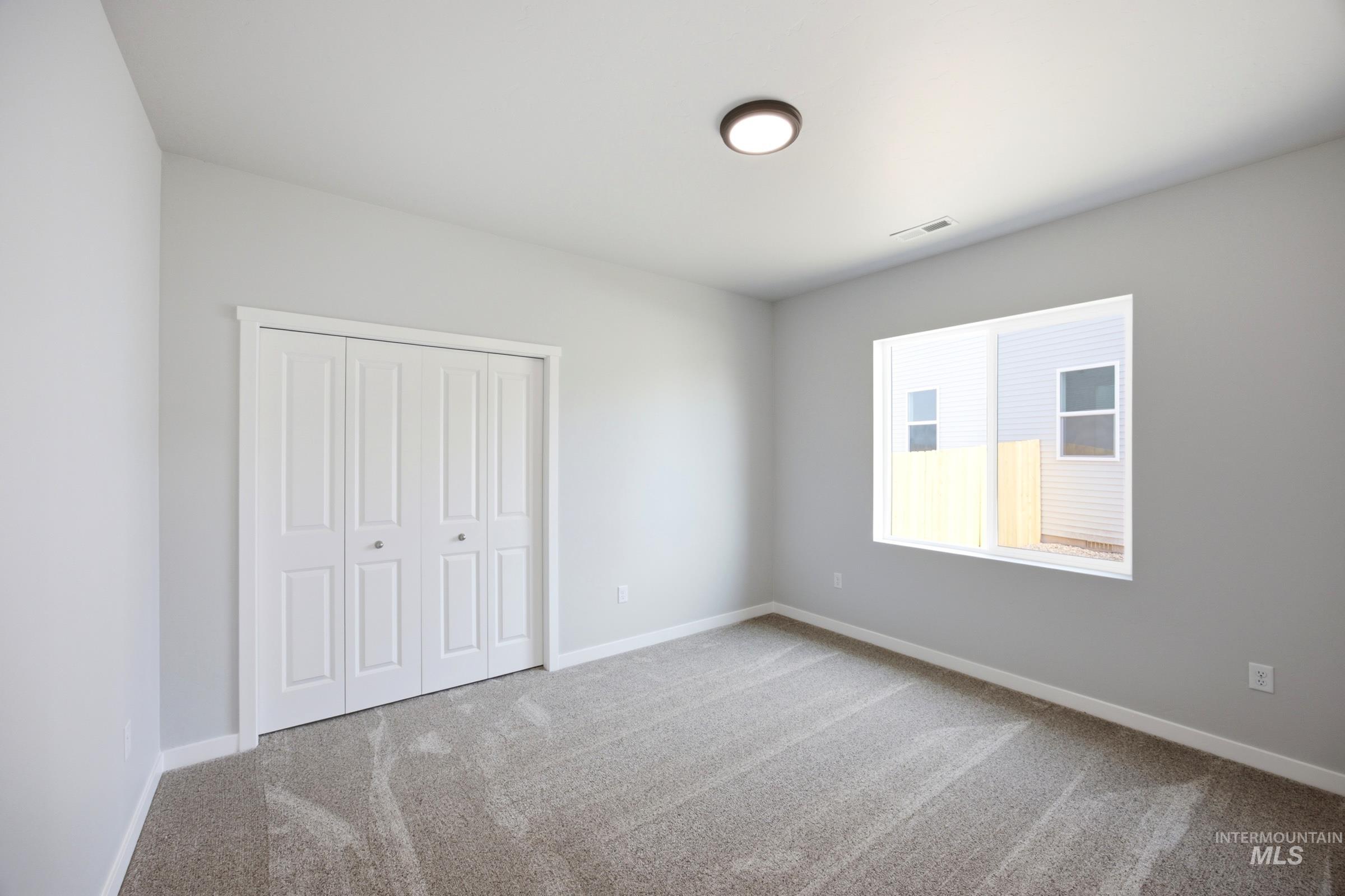 1073 Coffee Pond Ave Property Photo 25