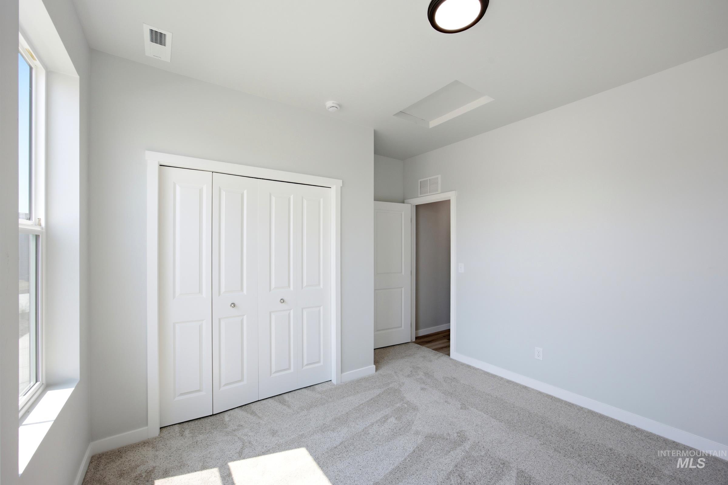 1073 Coffee Pond Ave Property Photo 28