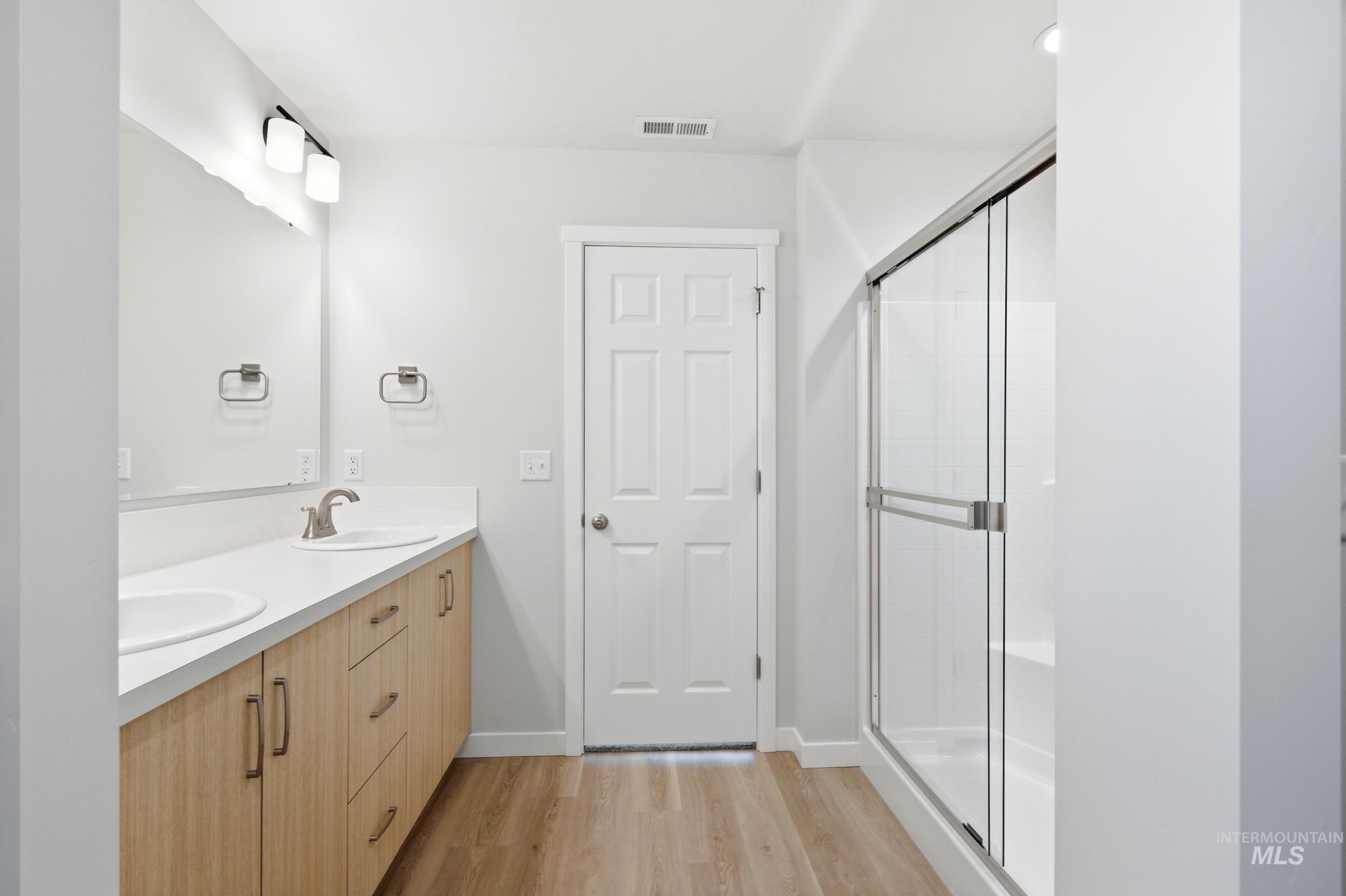 1552 Sunday River St Property Photo 17