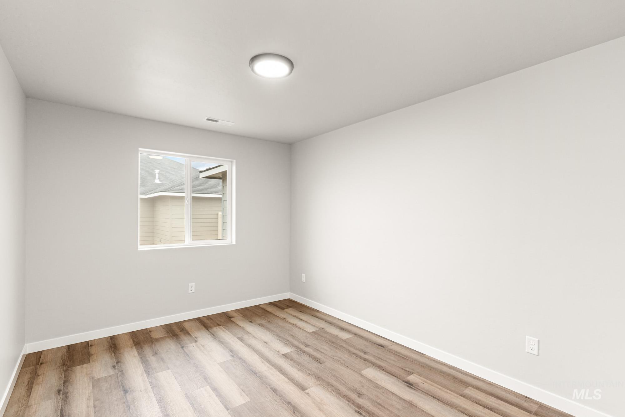 9416 W Blazing Star St Property Photo 10