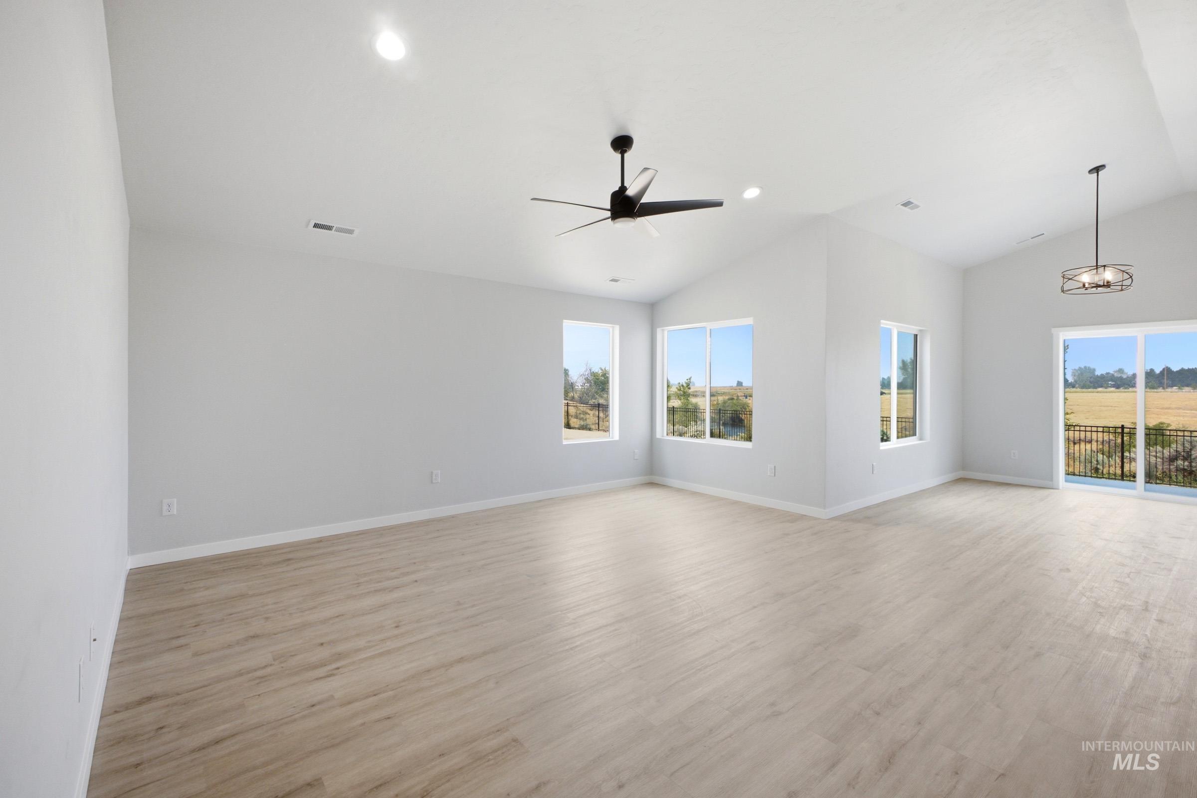 3060 W Animas Creek Dr Property Photo 7