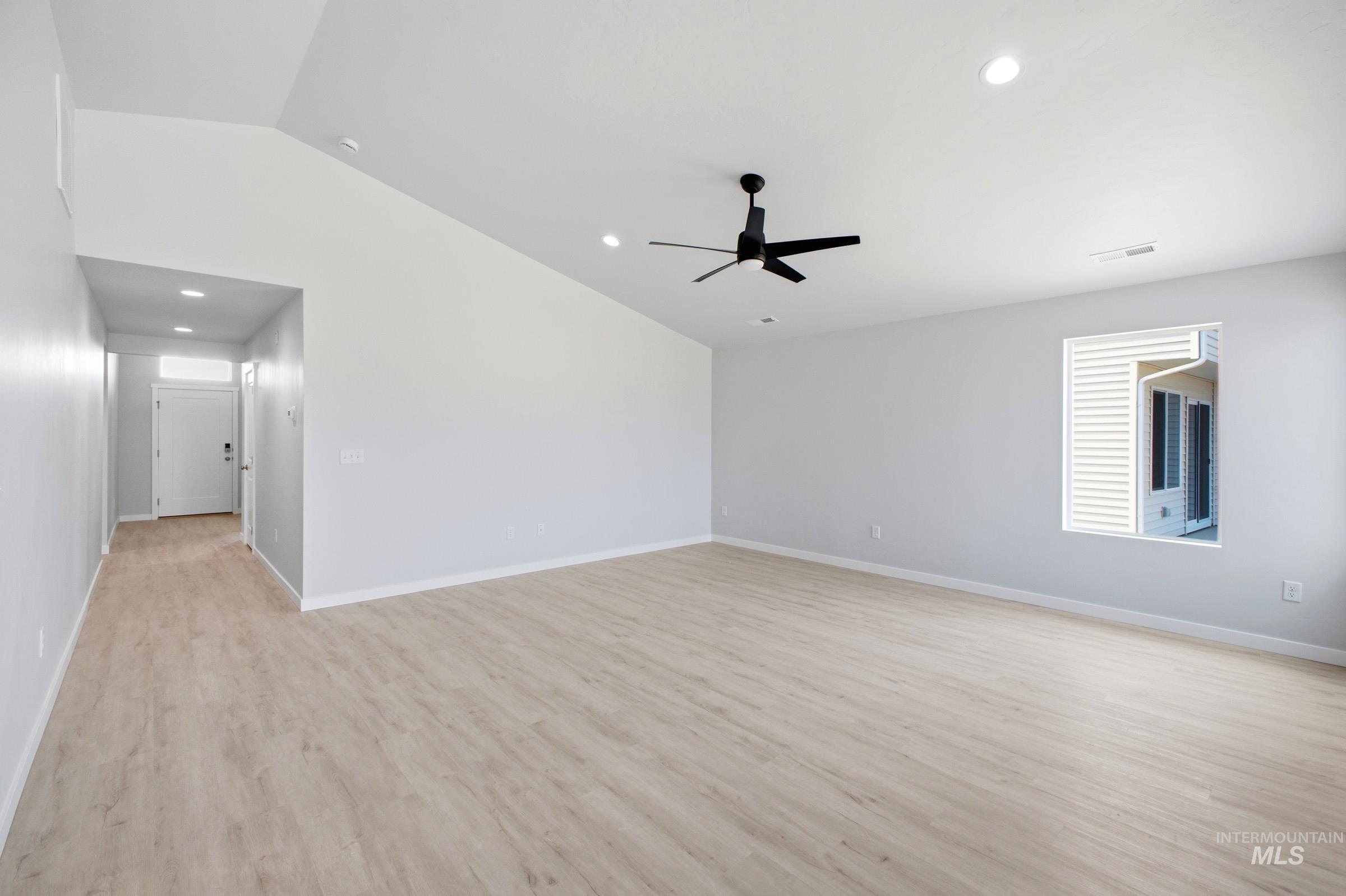 3060 W Animas Creek Dr Property Photo 8