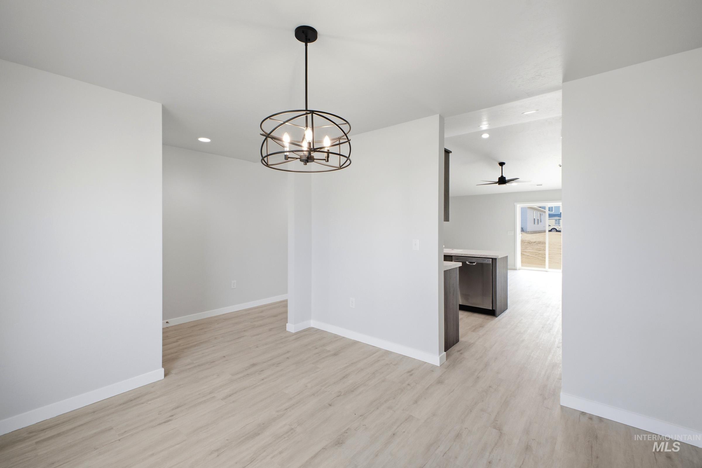 3111 W Animas Creek Dr Property Photo 8