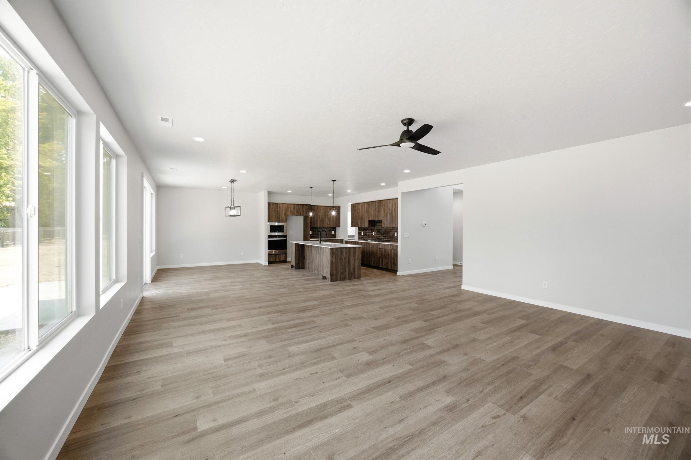 4934 S Bleachfield Ave Property Photo 10