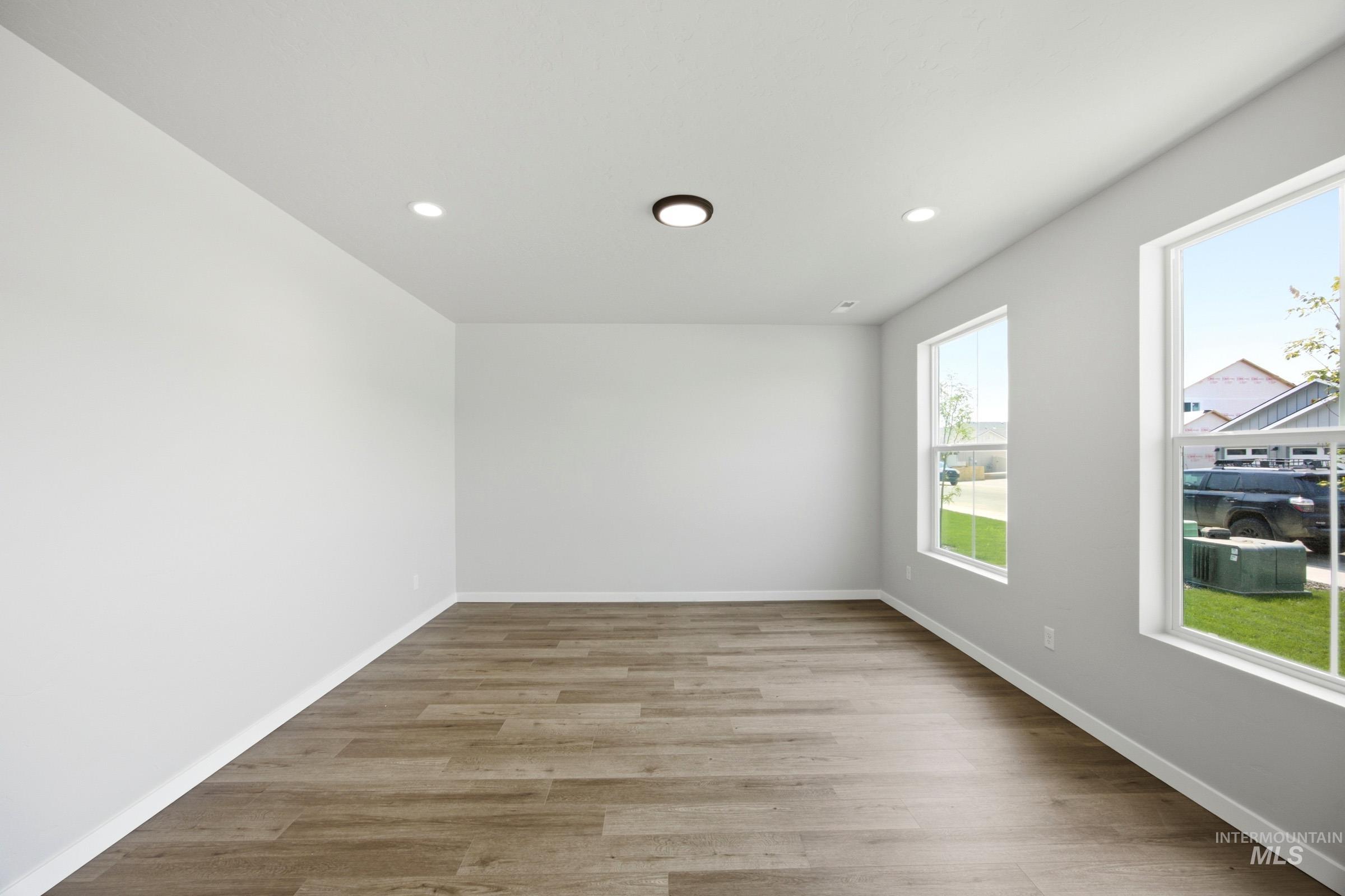 4934 S Bleachfield Ave Property Photo 11