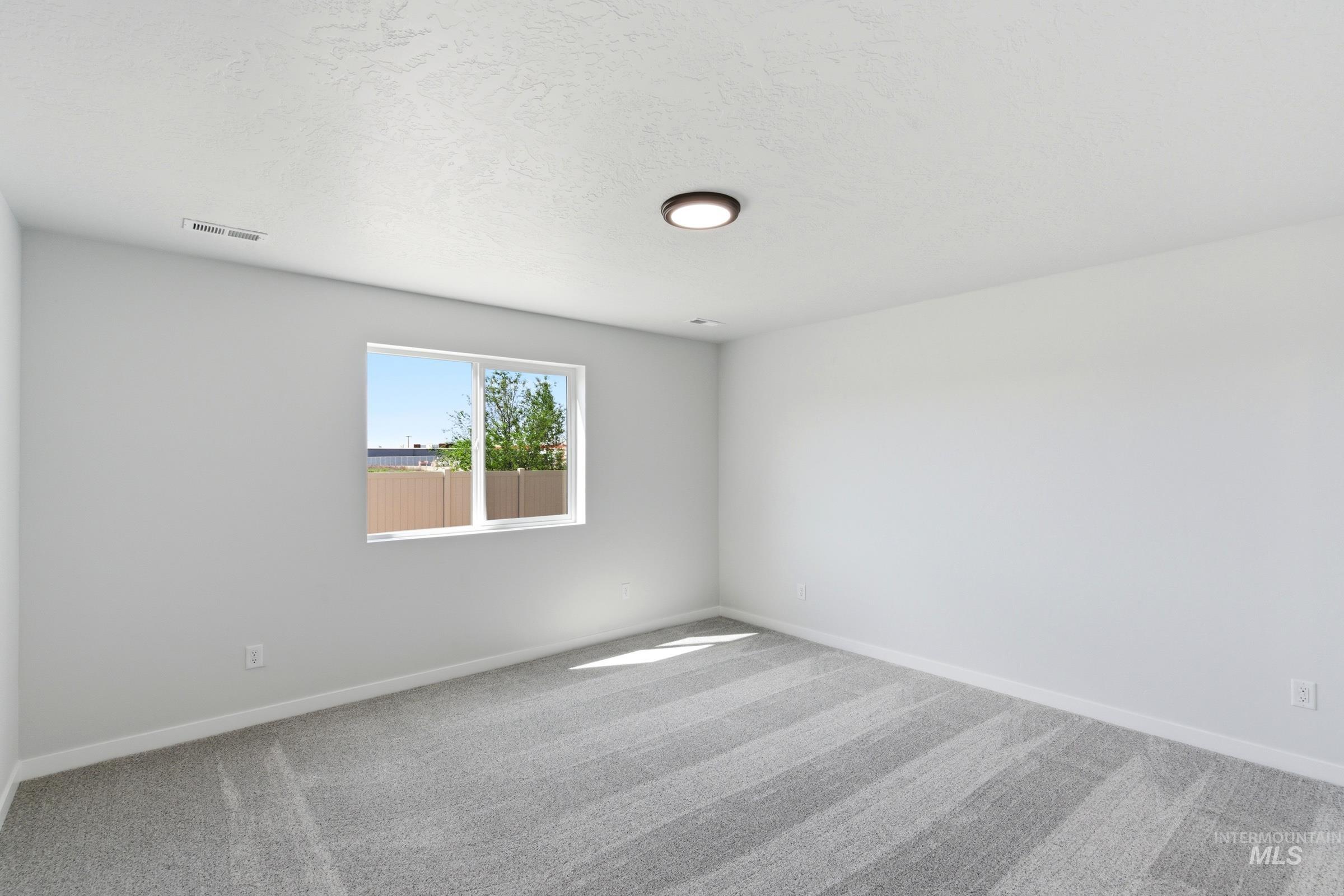 2407 W Red Jasper Dr Property Photo 19