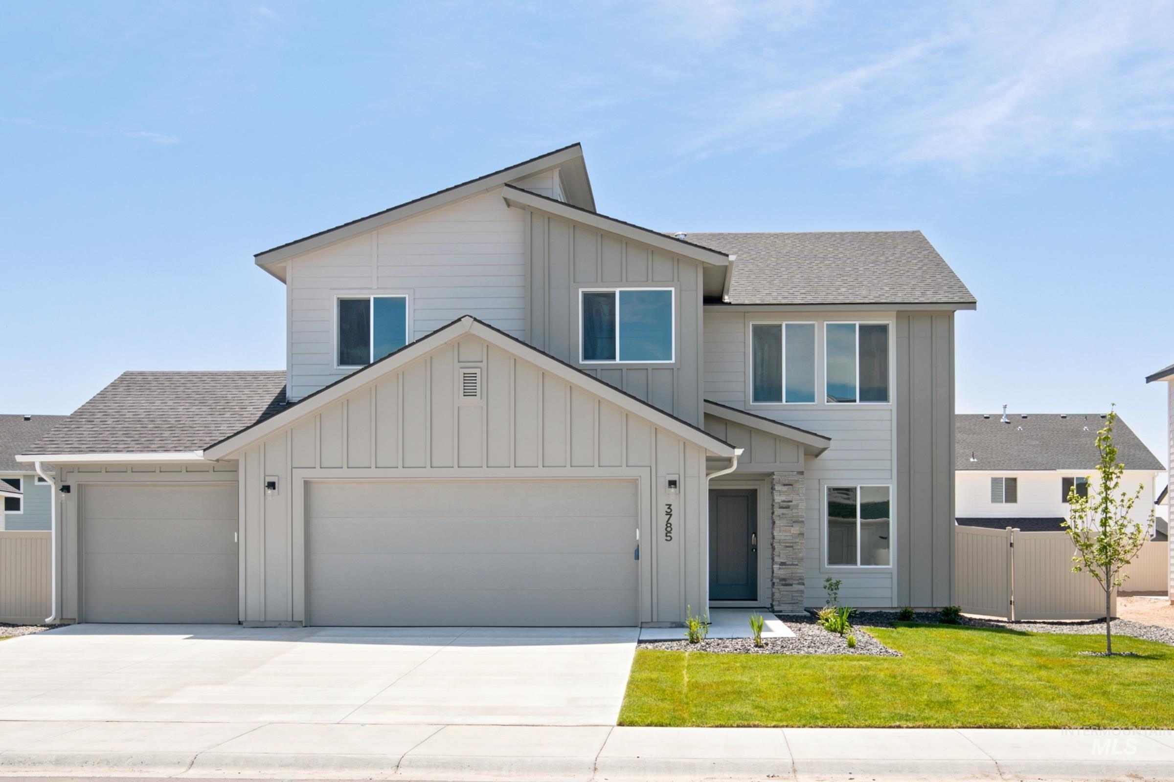2529 W Tar Sands Dr Property Photo 1
