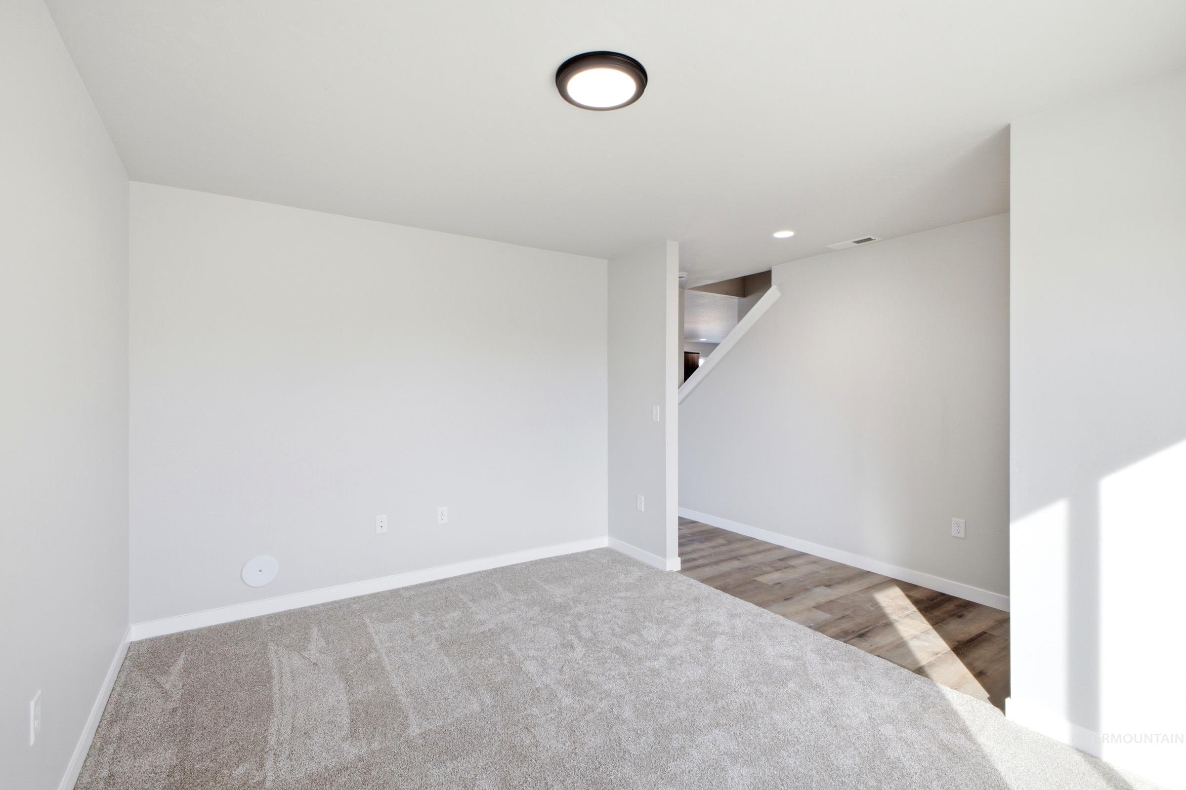 2529 W Tar Sands Dr Property Photo 12