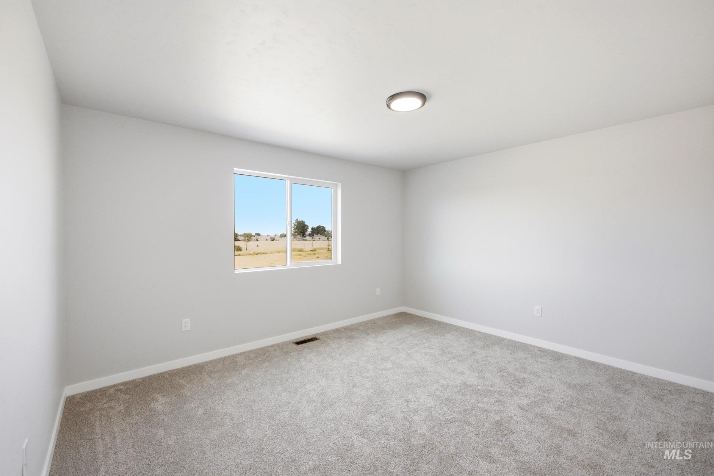 2529 W Tar Sands Dr Property Photo 13