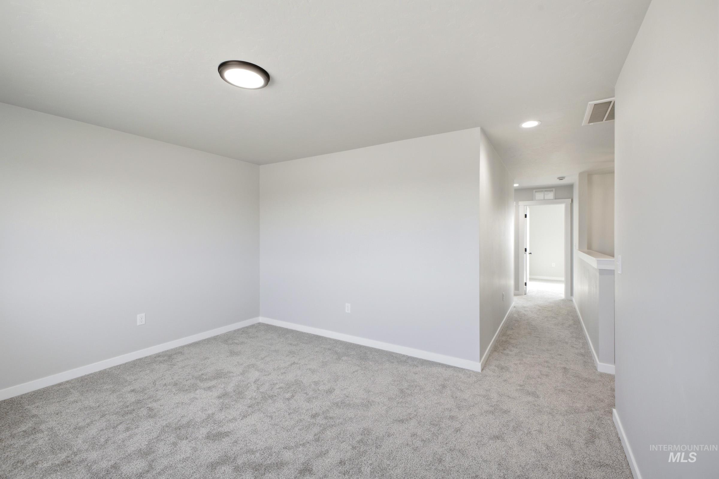 2529 W Tar Sands Dr Property Photo 14