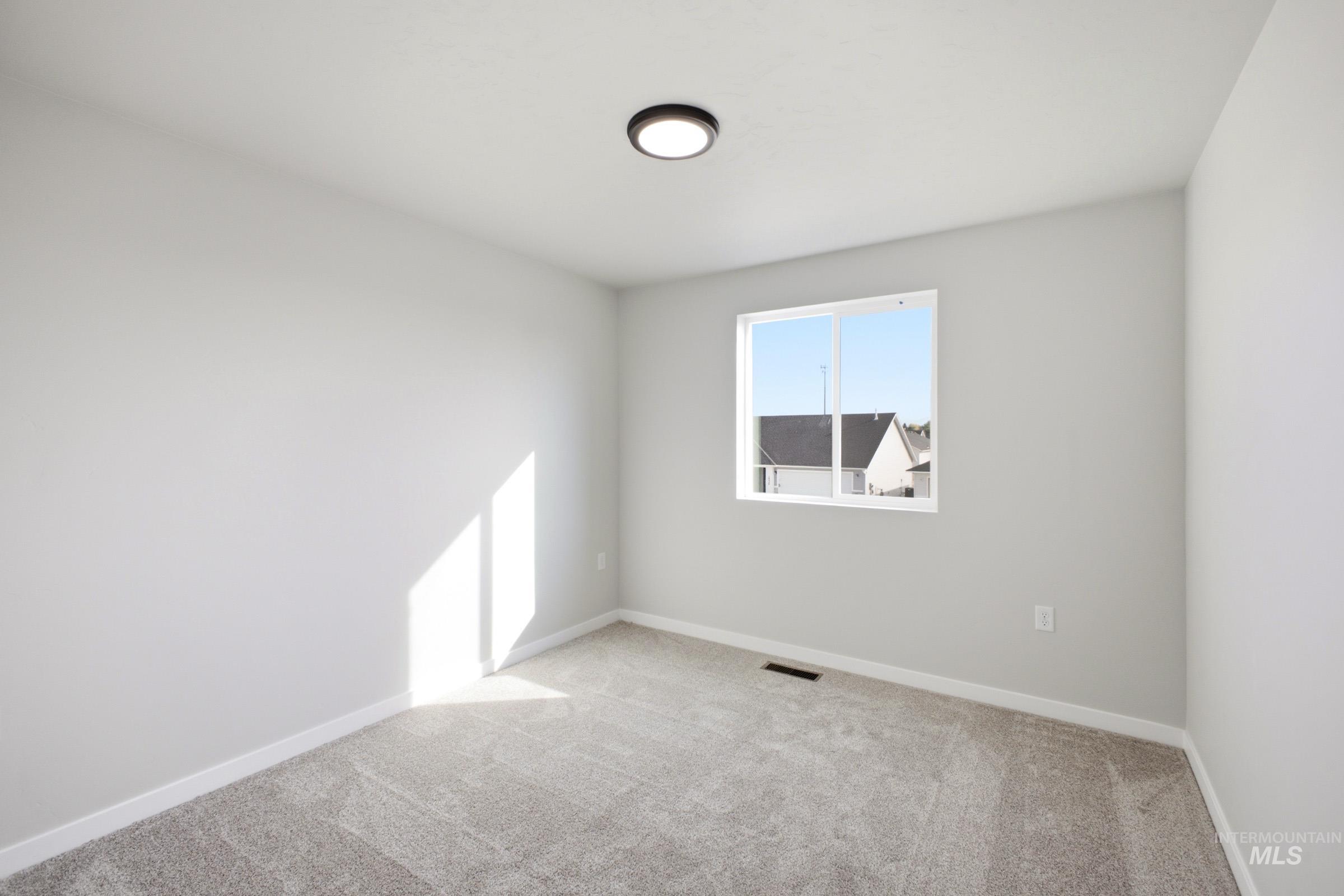 2529 W Tar Sands Dr Property Photo 18