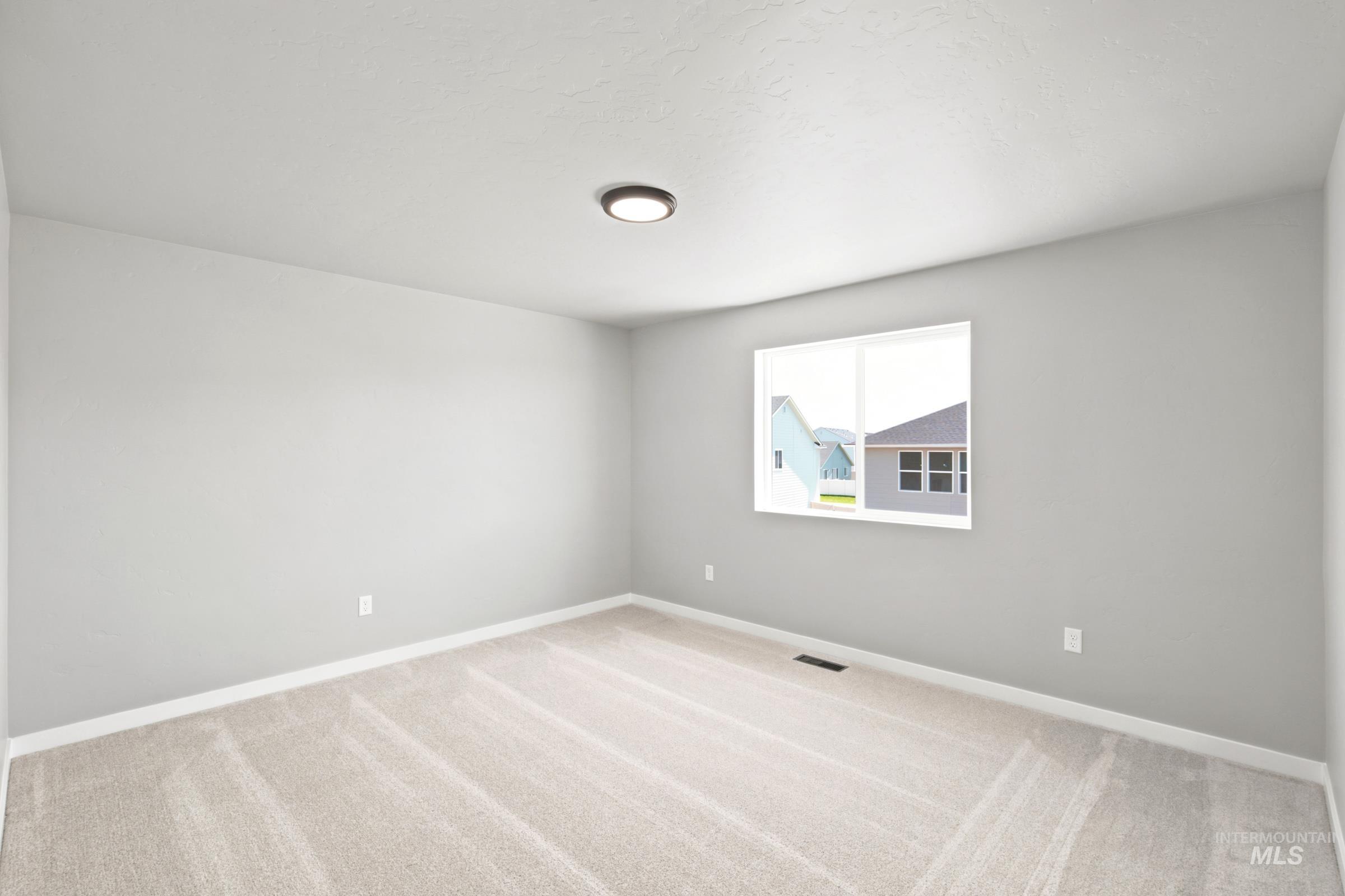 2529 W Tar Sands Dr Property Photo 19