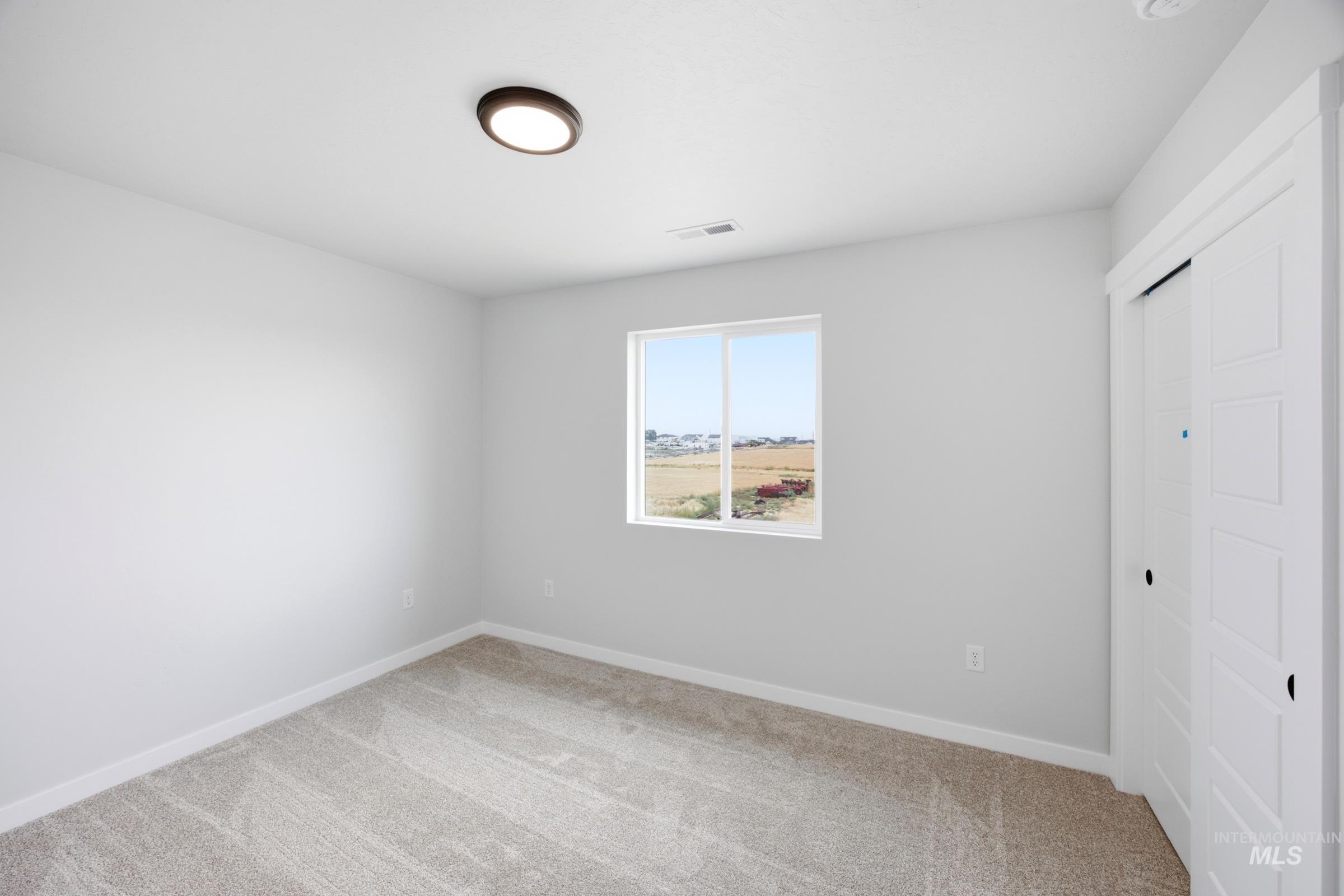 1315 W Braden Dr Property Photo 19