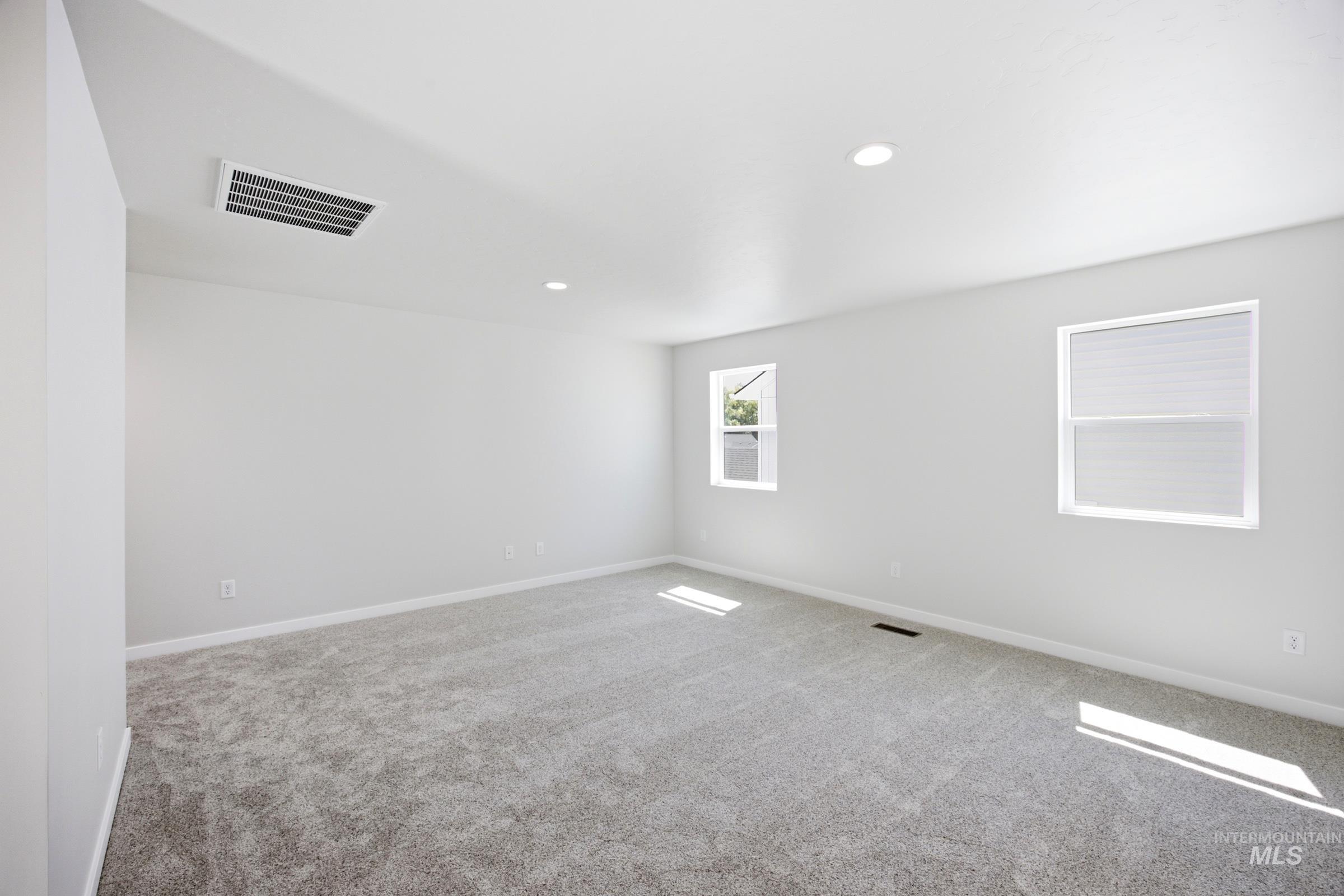 2391 W Fallon Lp Property Photo 12