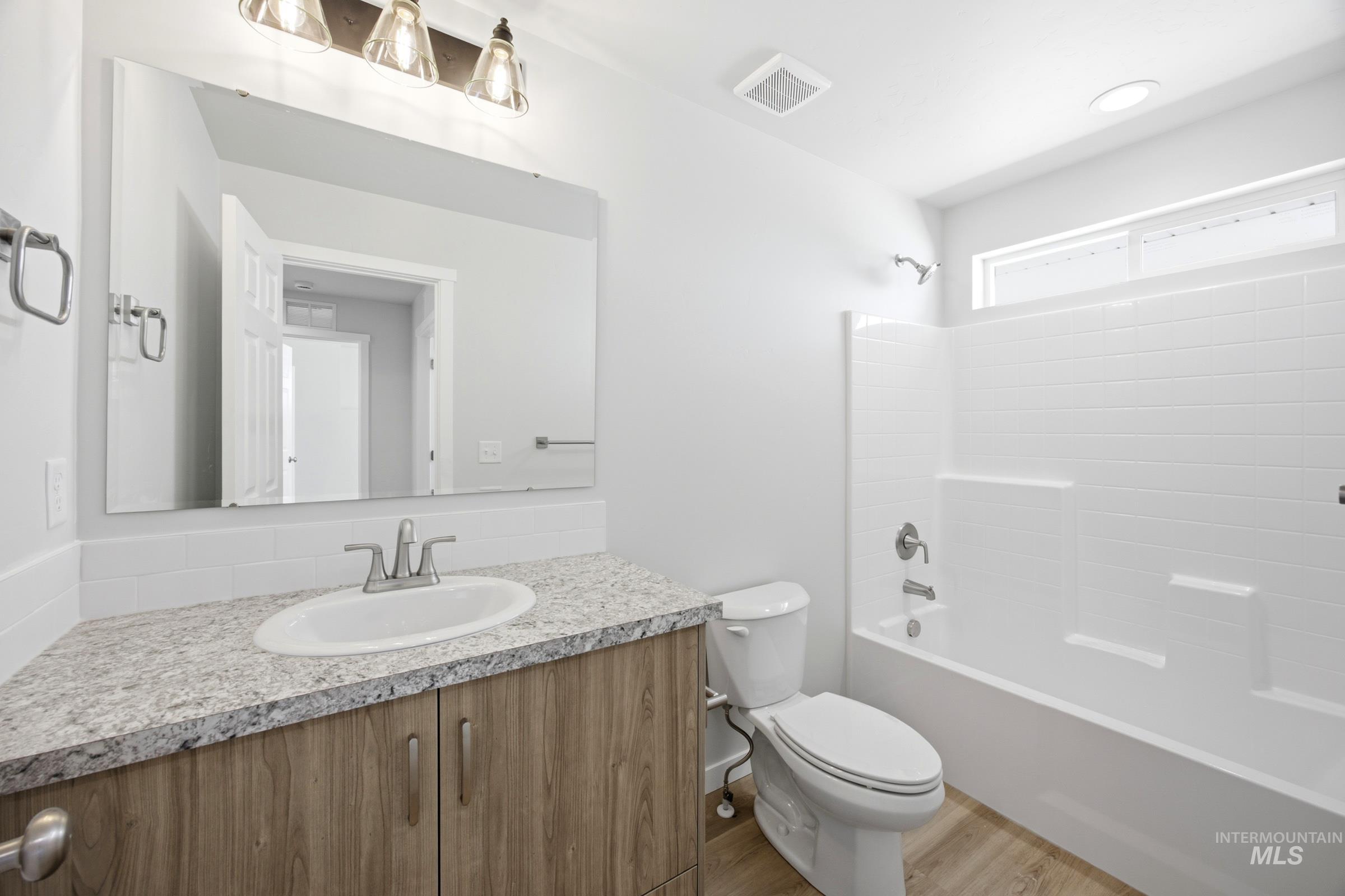 2391 W Fallon Lp Property Photo 15