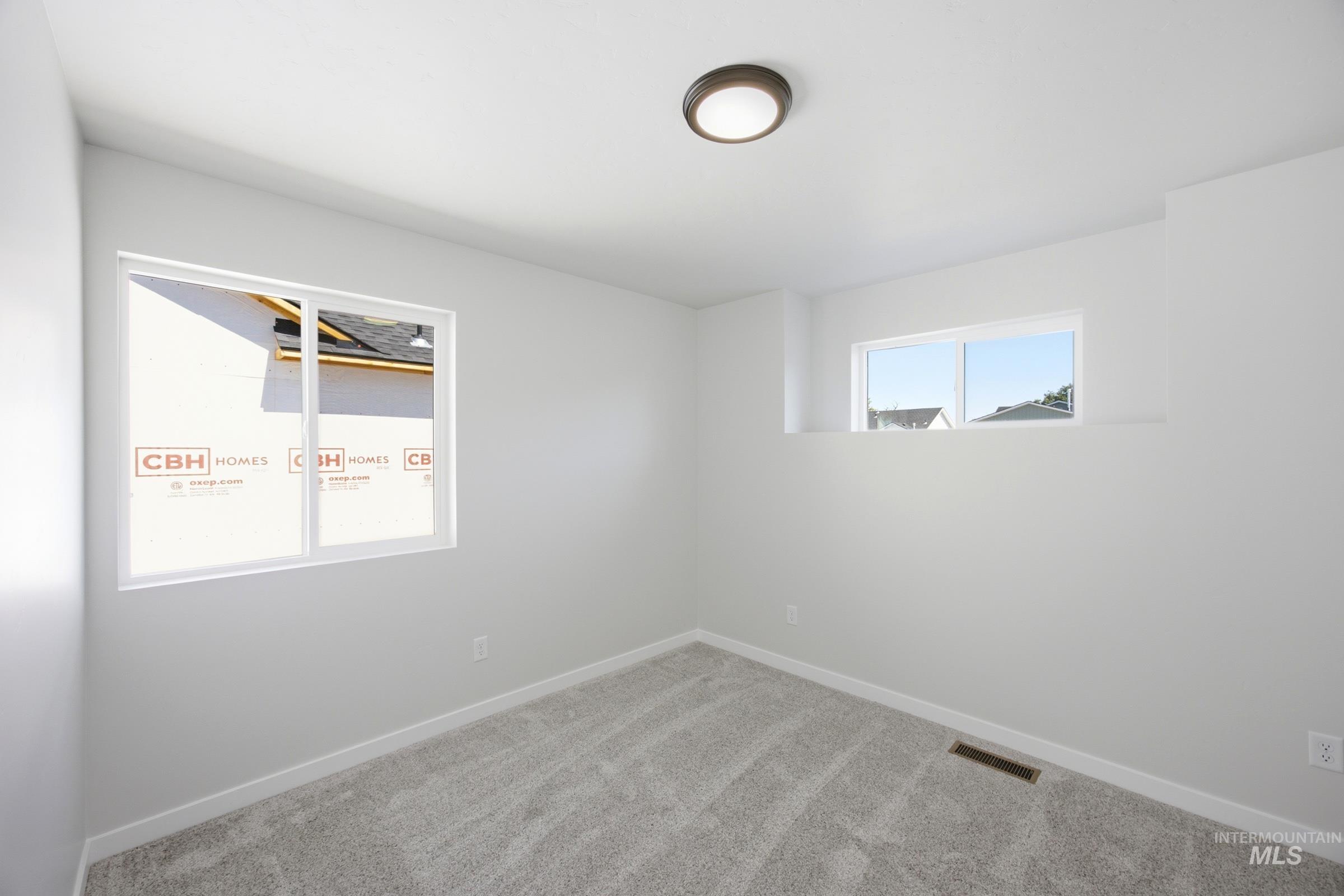2391 W Fallon Lp Property Photo 18