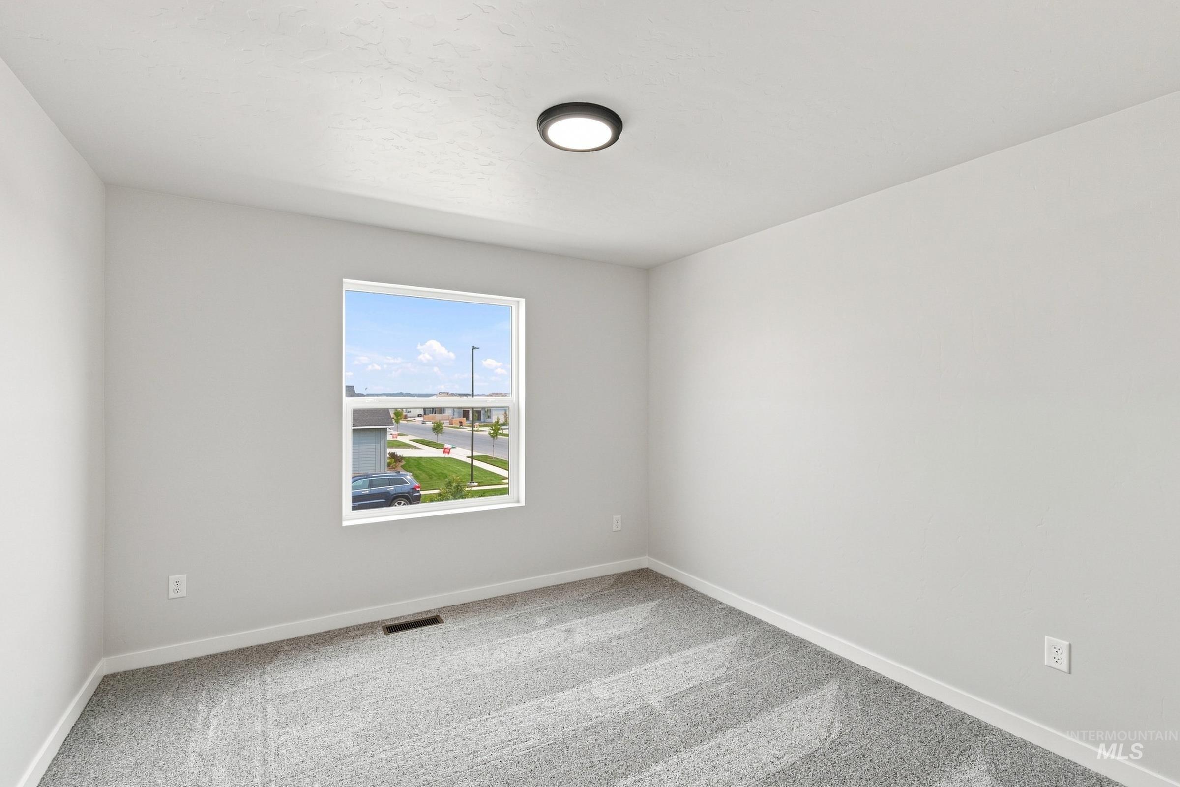 3795 E White Plains St Property Photo 19