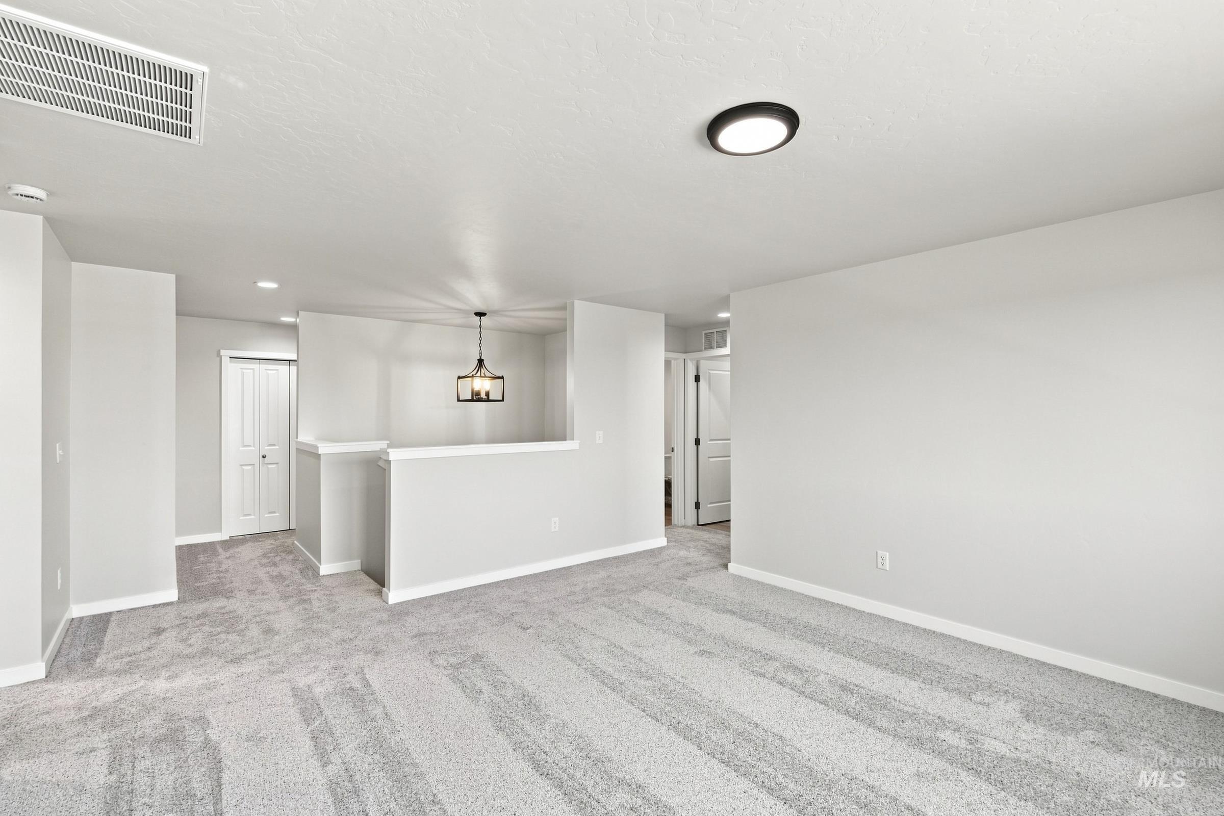 3795 E White Plains St Property Photo 25