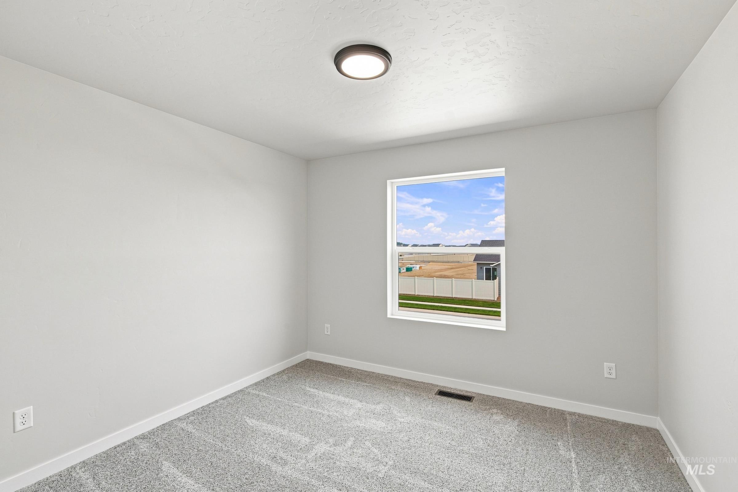 3795 E White Plains St Property Photo 27