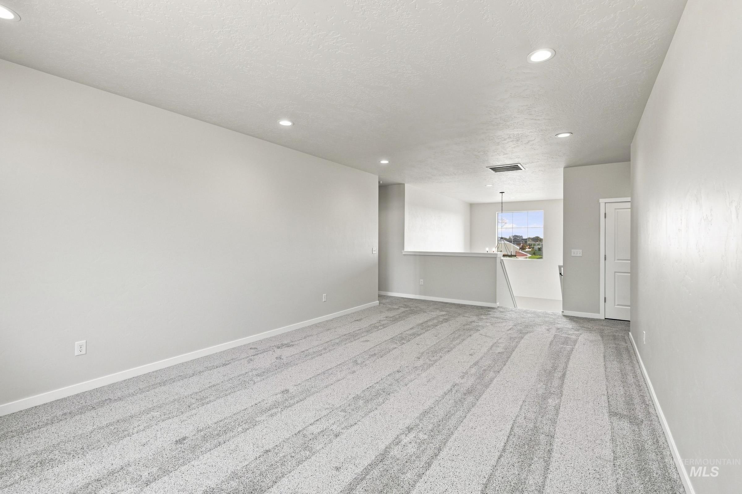 4559 S Amsterdam Ave Property Photo 20