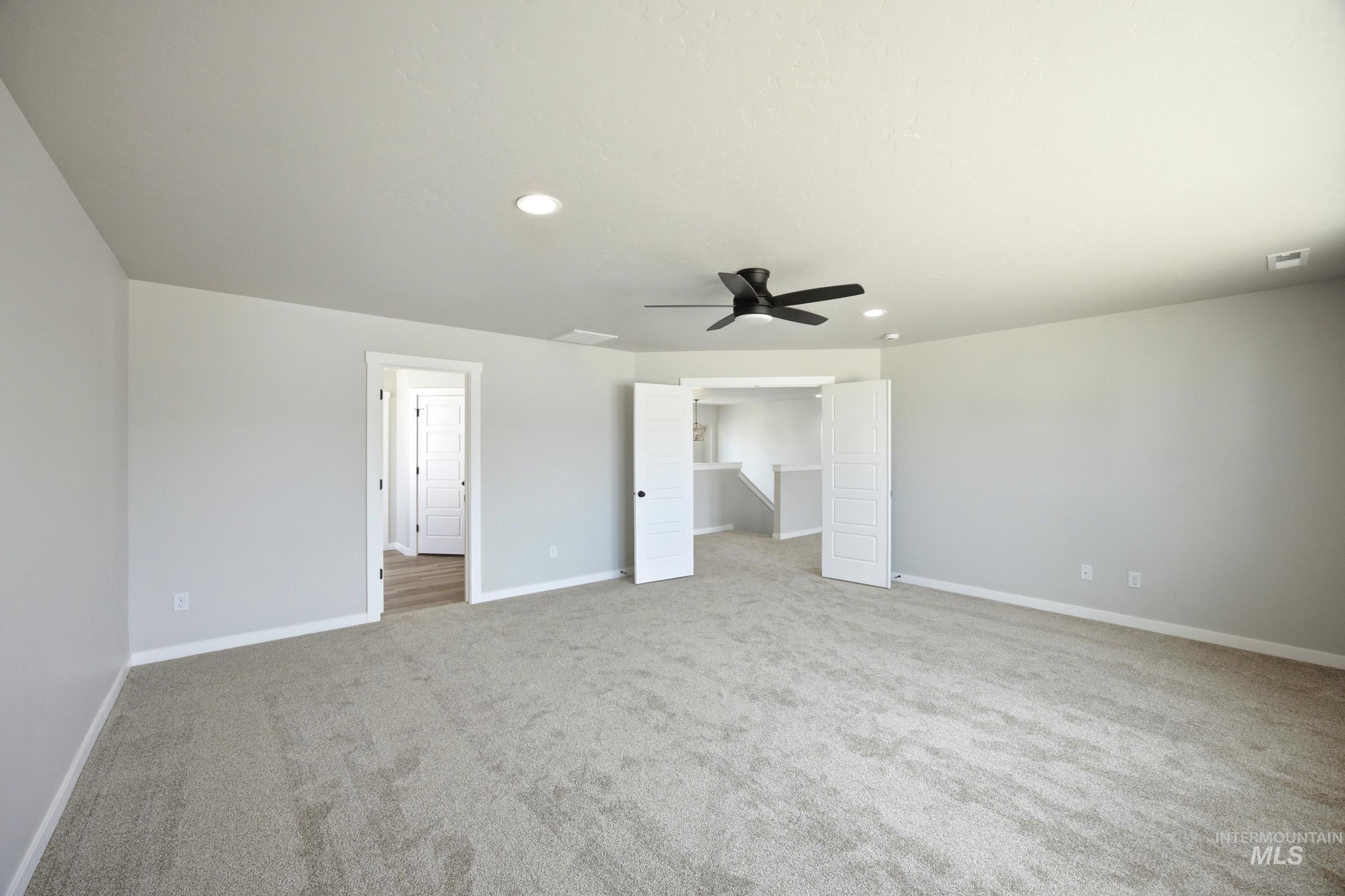 15337 Albatross Ave Property Photo 18