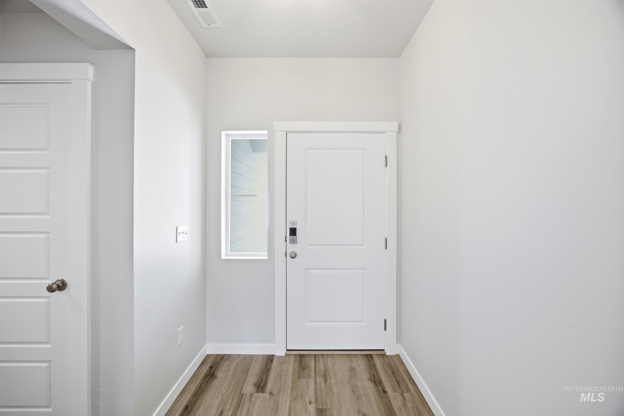 12877 Decatur St Property Photo 2