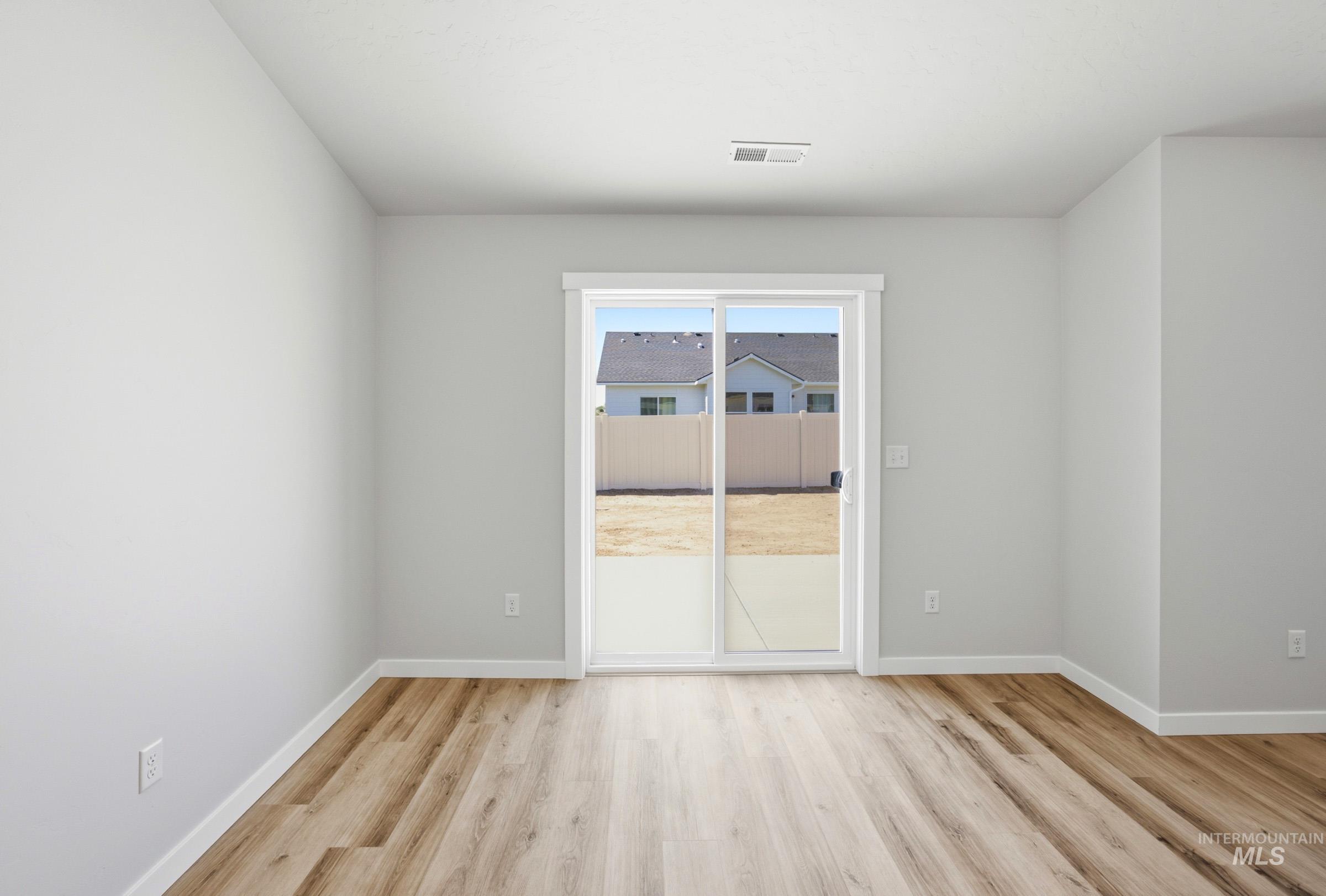 12877 Decatur St Property Photo 7