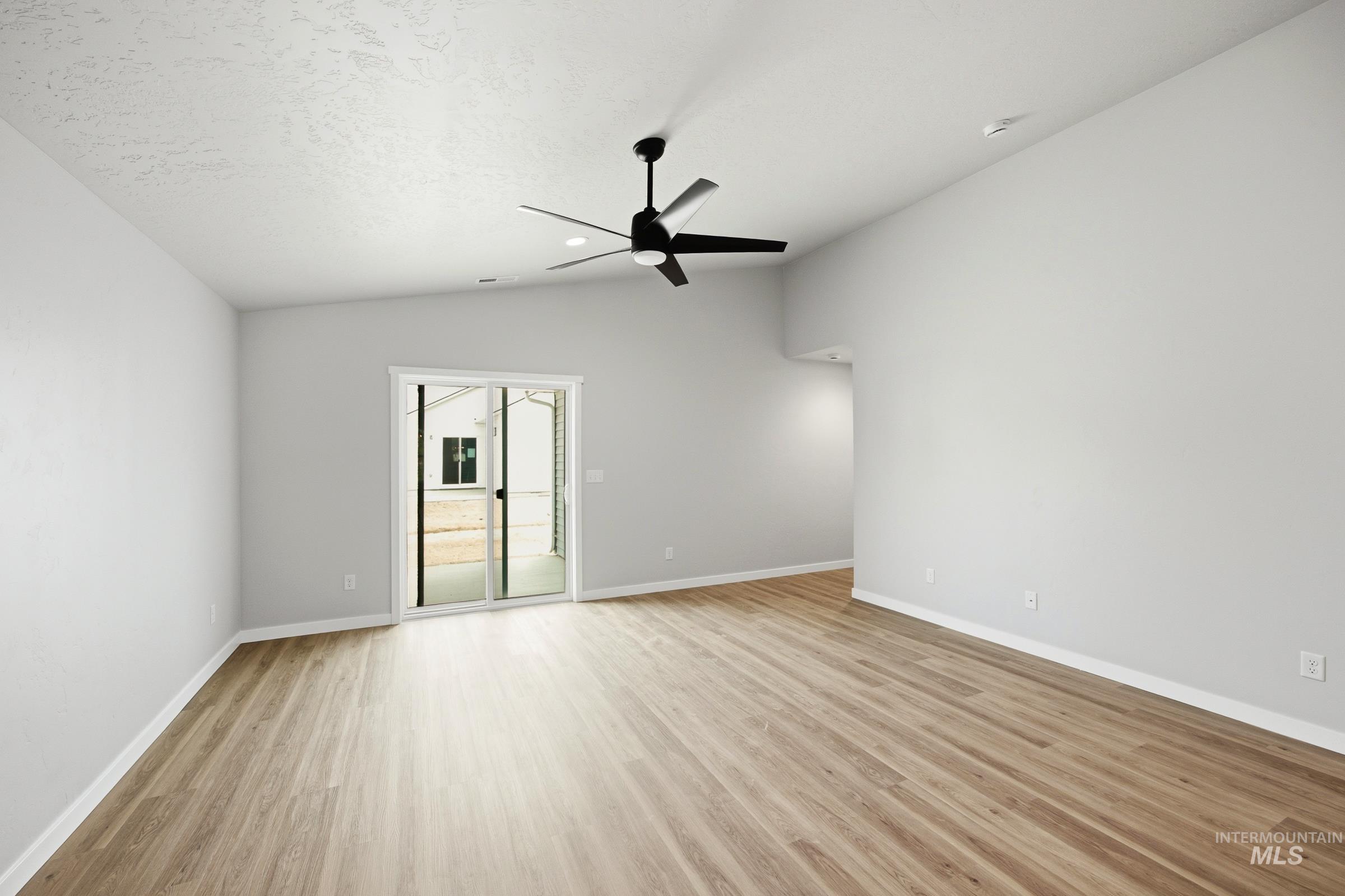 16631 N Shorthorn Lp Property Photo 6