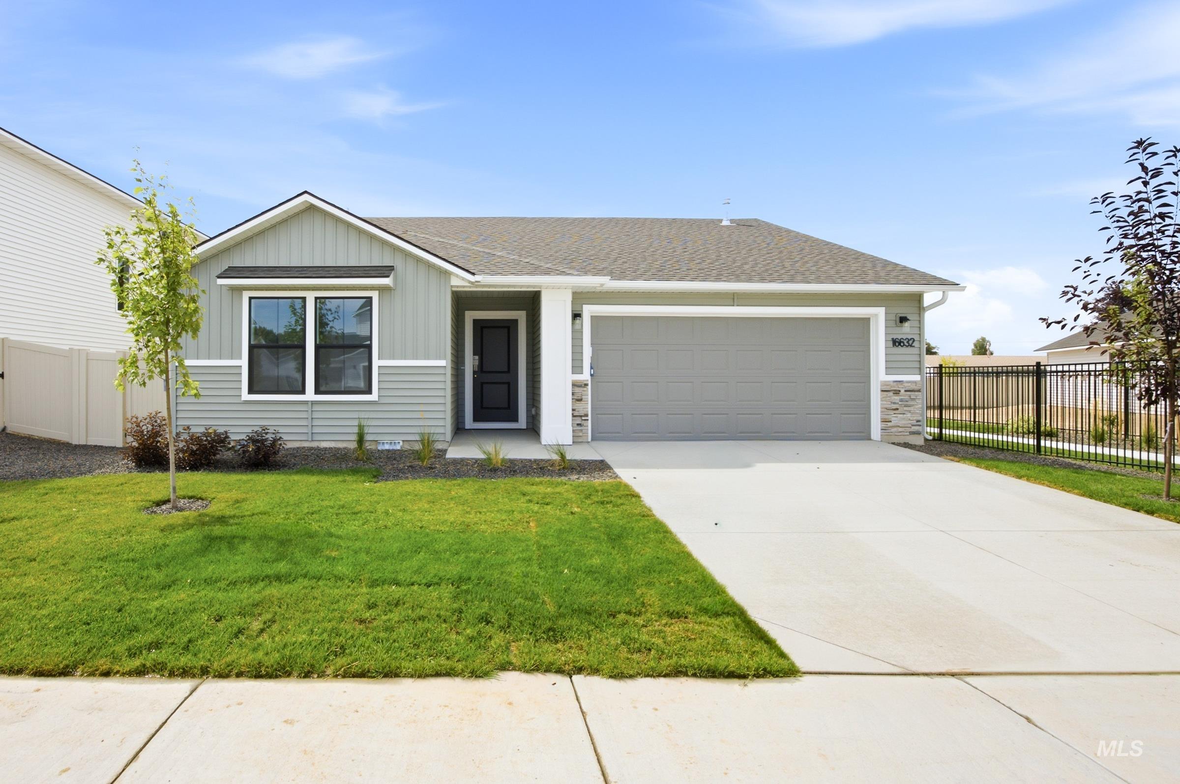 16632 N Shorthorn Lp Property Photo 1