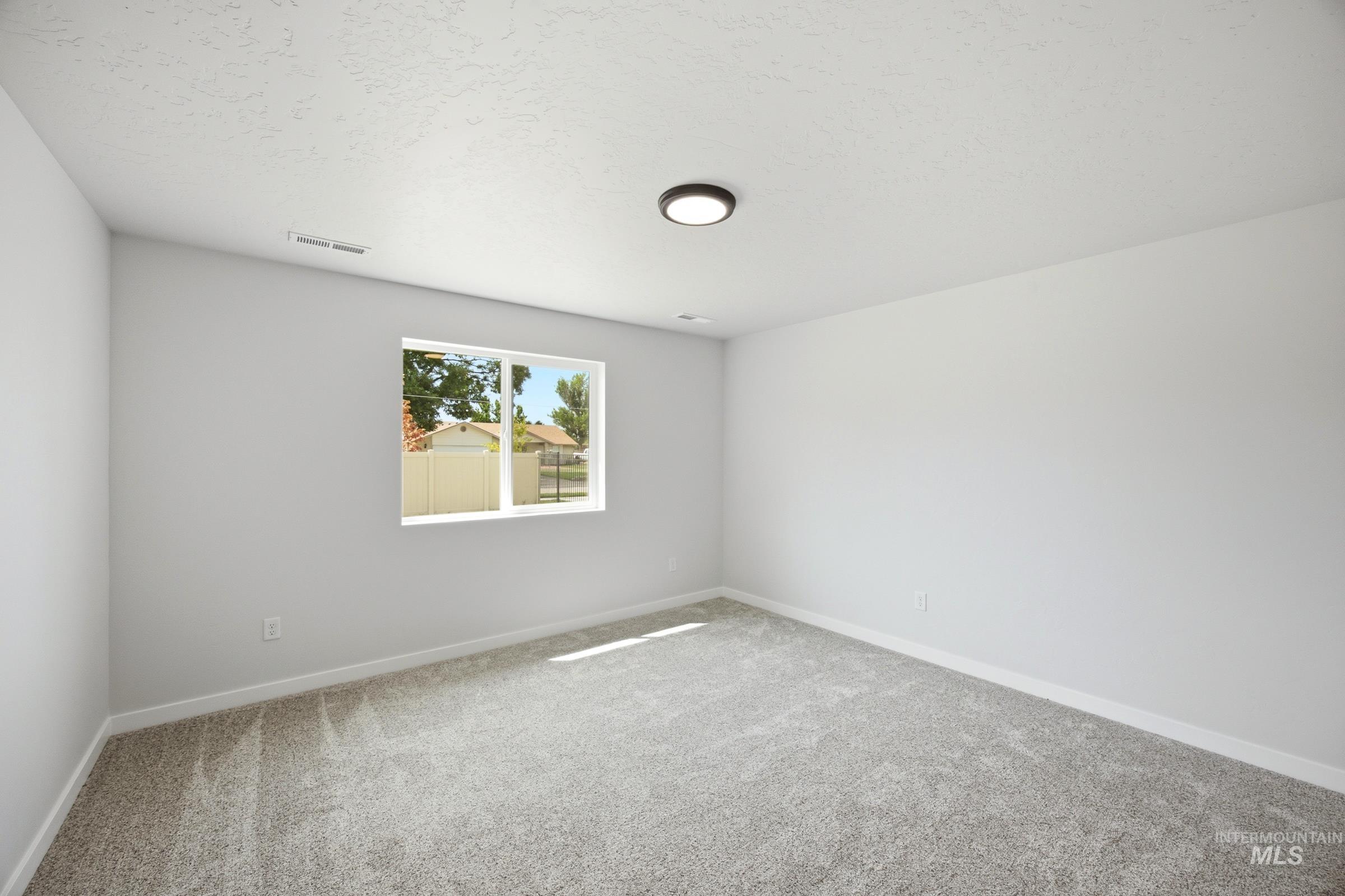 16632 N Shorthorn Lp Property Photo 15
