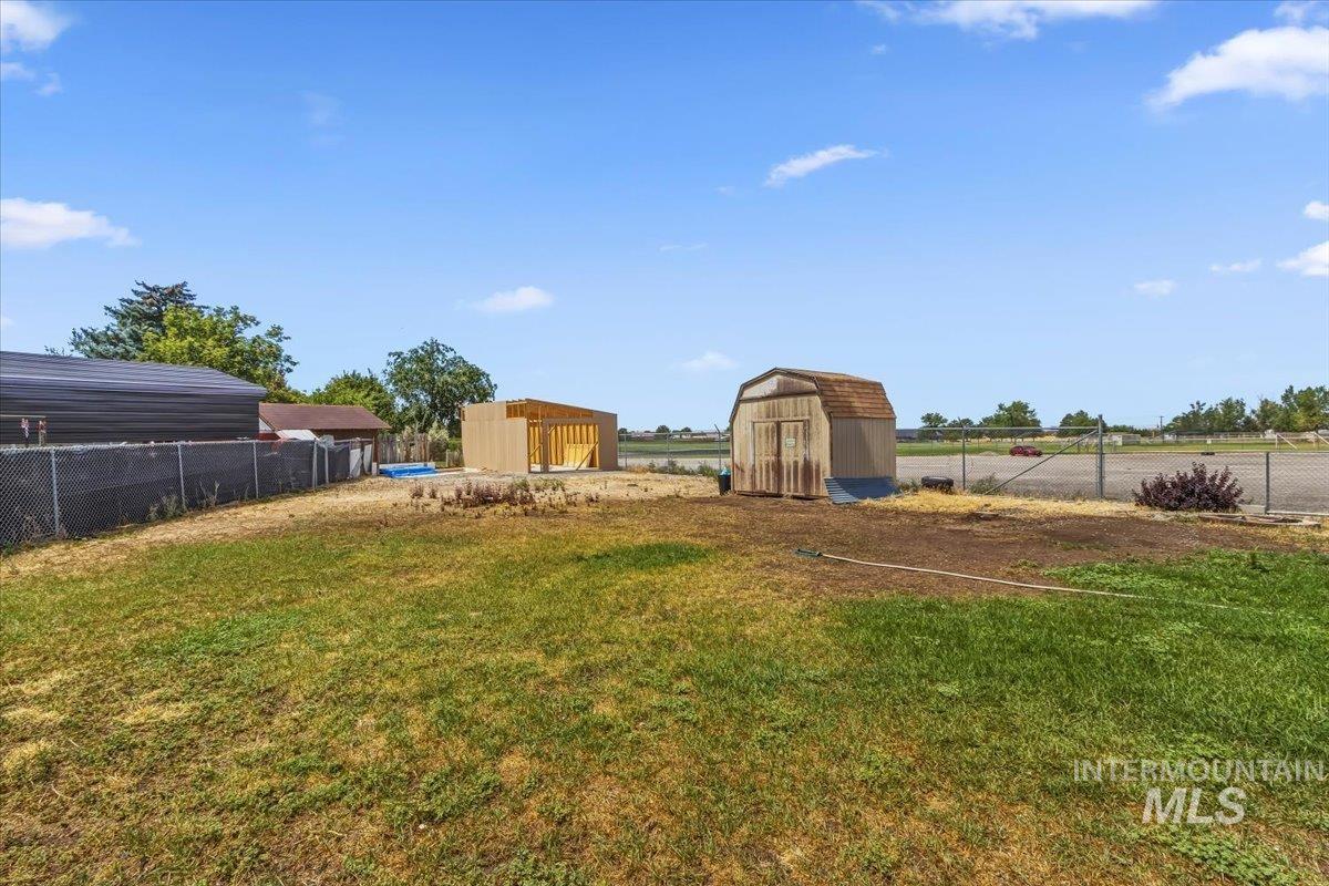 107 Rainbow Cir Property Photo 24