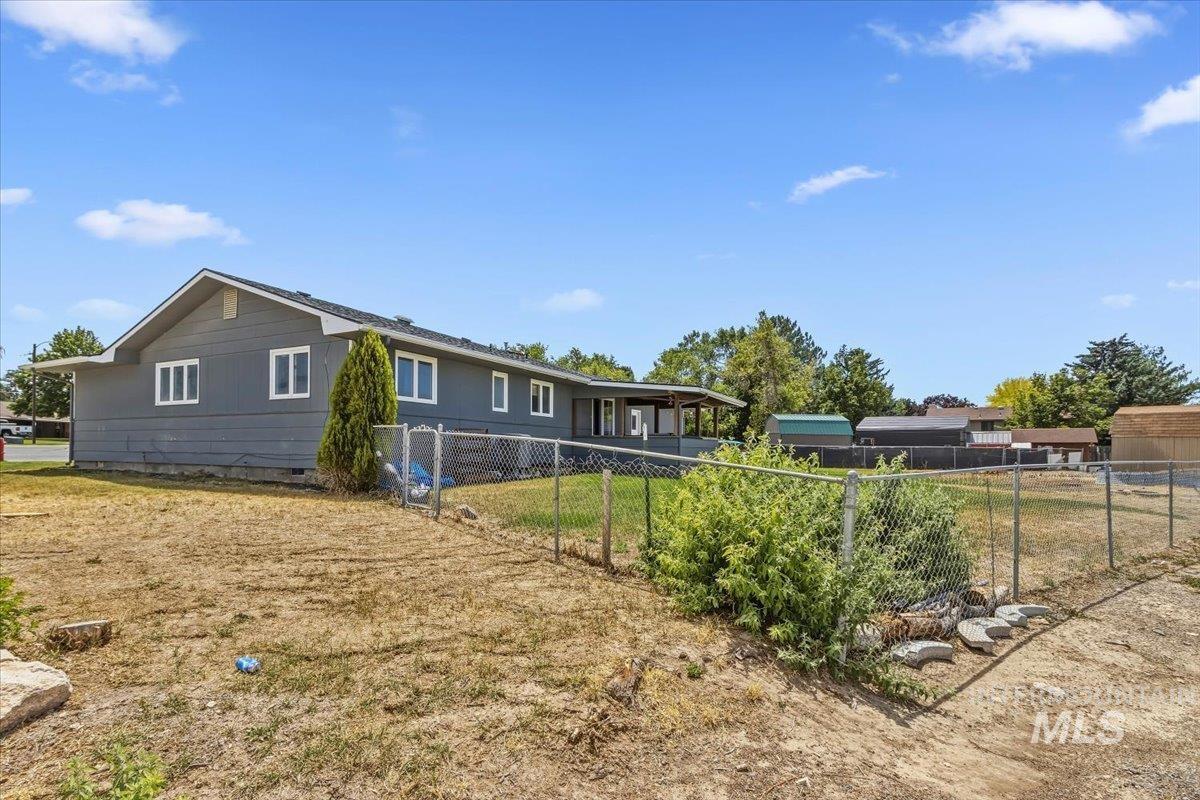 107 Rainbow Cir Property Photo 27