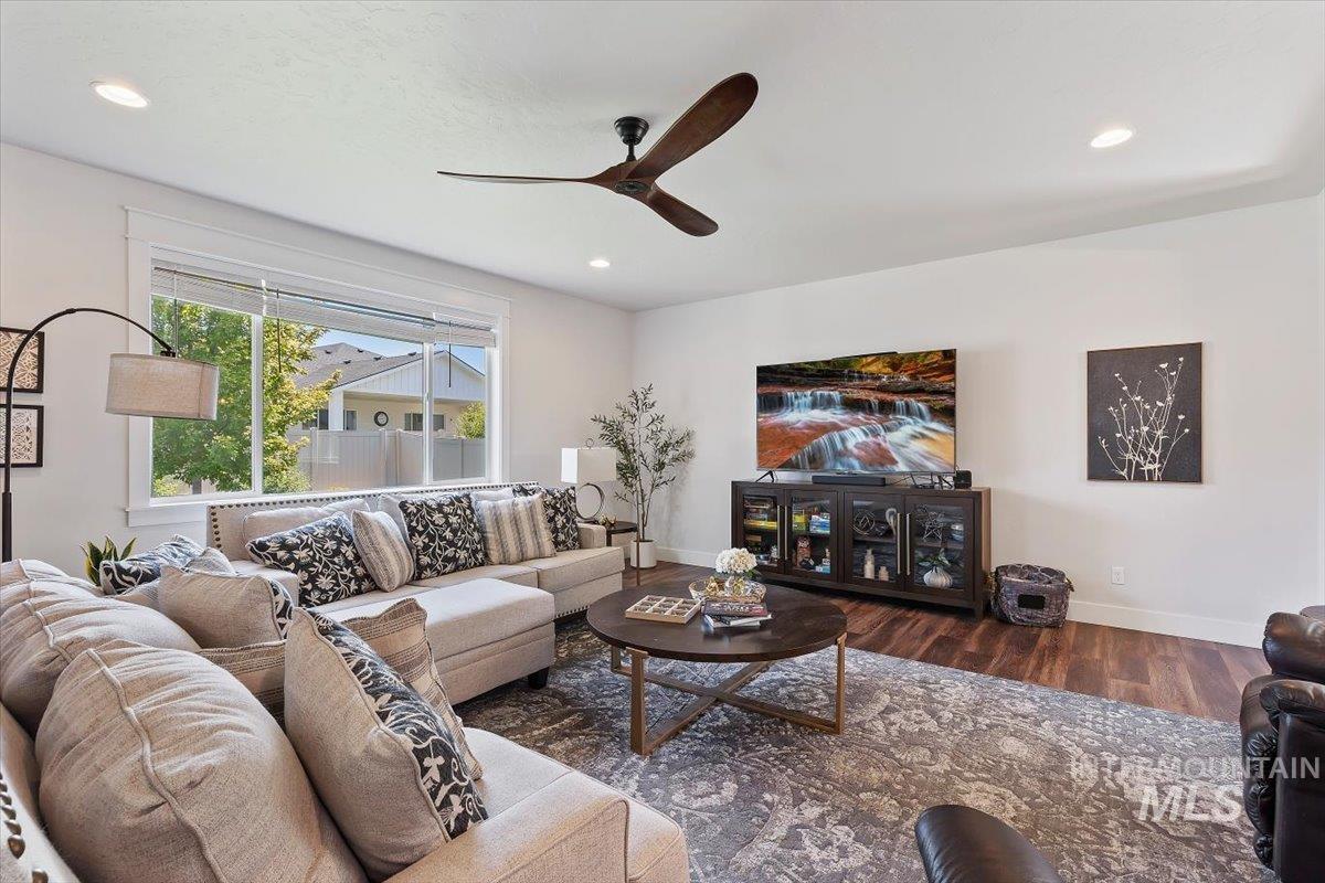 17684 N Pass City Place Property Photo 12