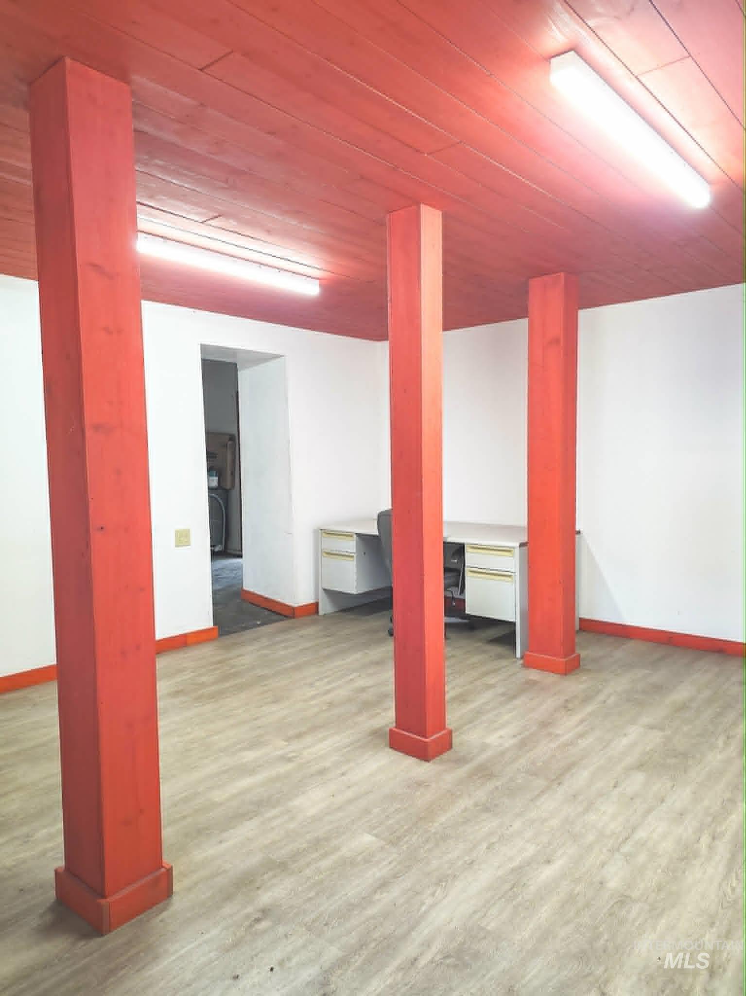 447 College Avenue Property Photo 19