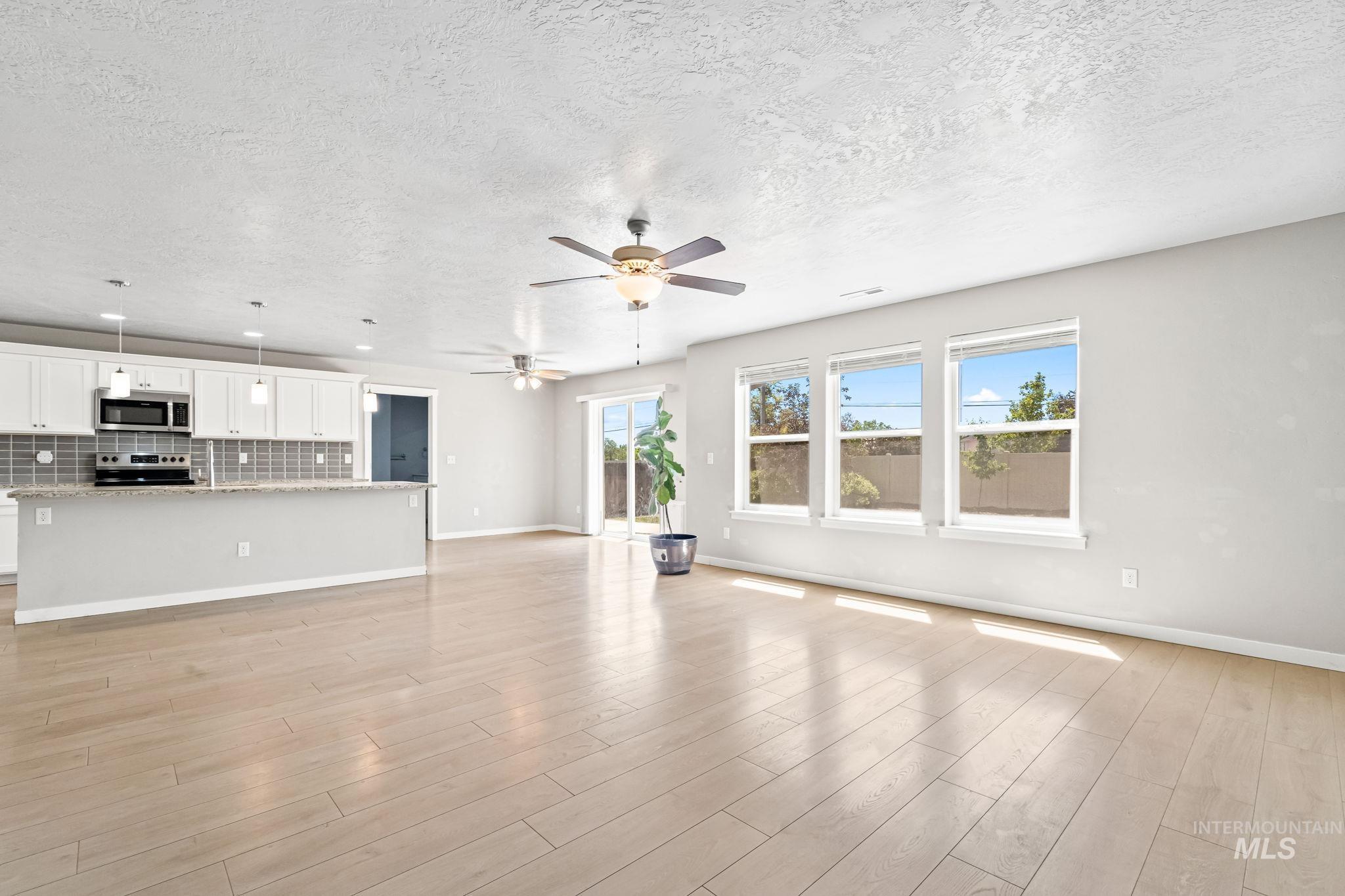 1807 W Lava Ave. Property Photo 5