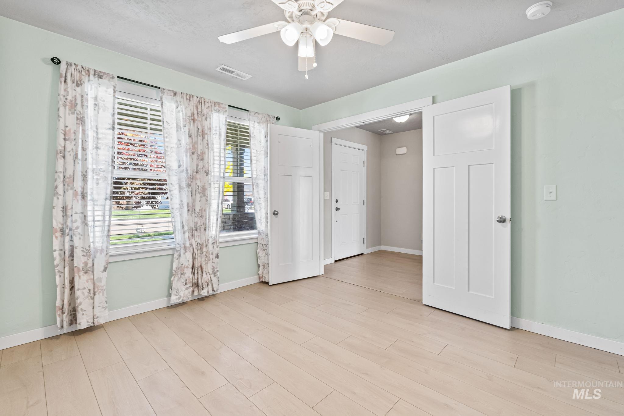 1807 W Lava Ave. Property Photo 8