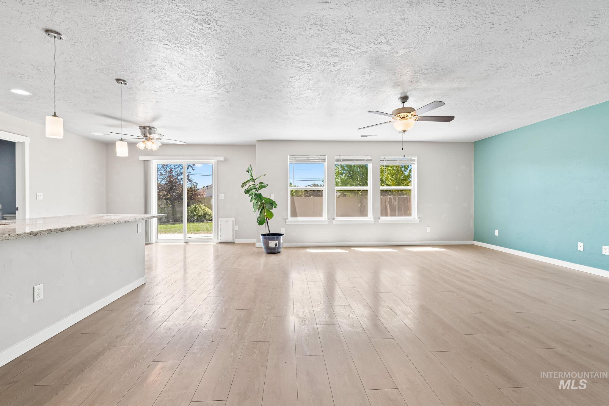 1807 W Lava Ave. Property Photo 10