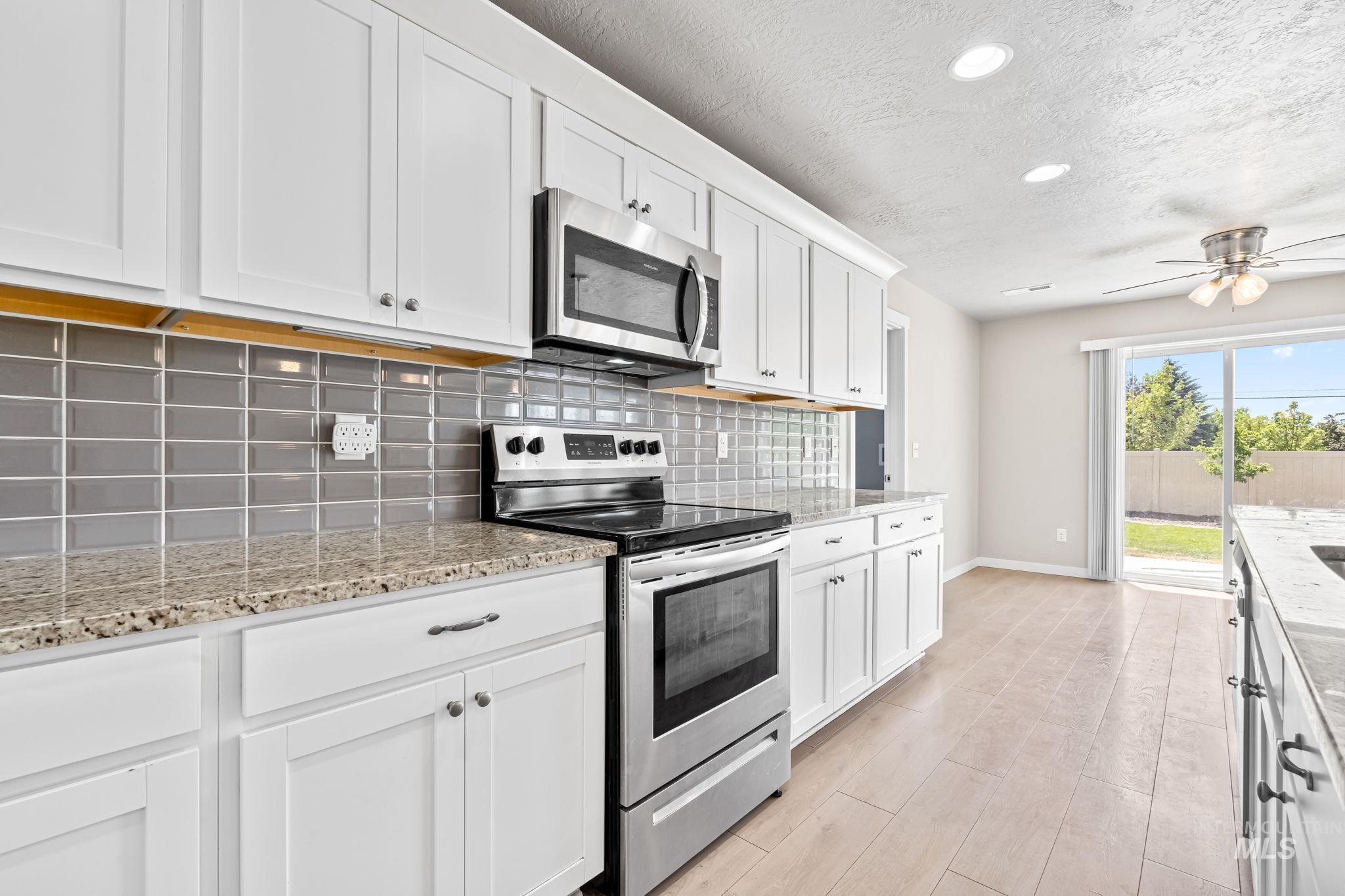 1807 W Lava Ave. Property Photo 12