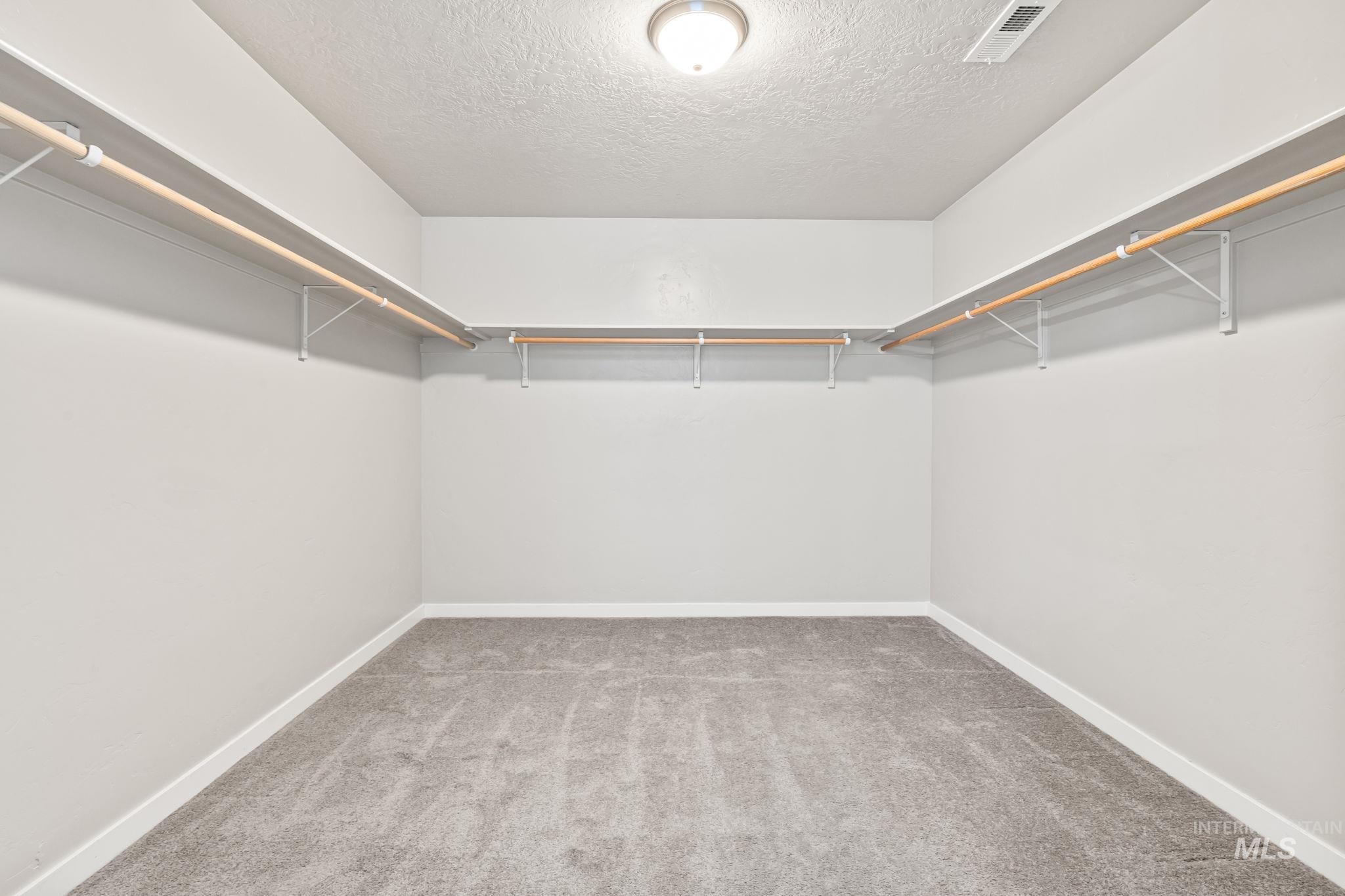 1807 W Lava Ave. Property Photo 24