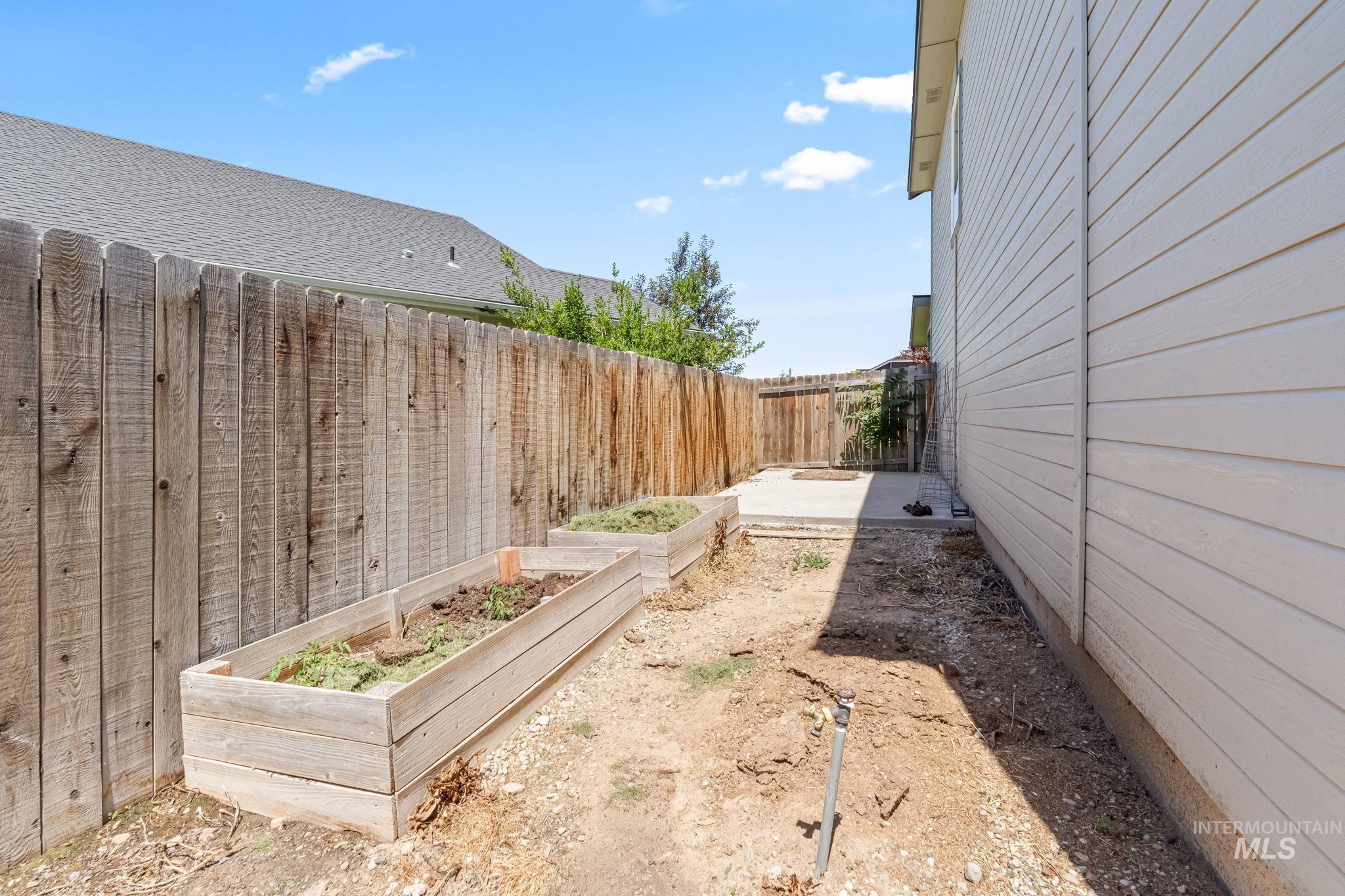 1807 W Lava Ave. Property Photo 35