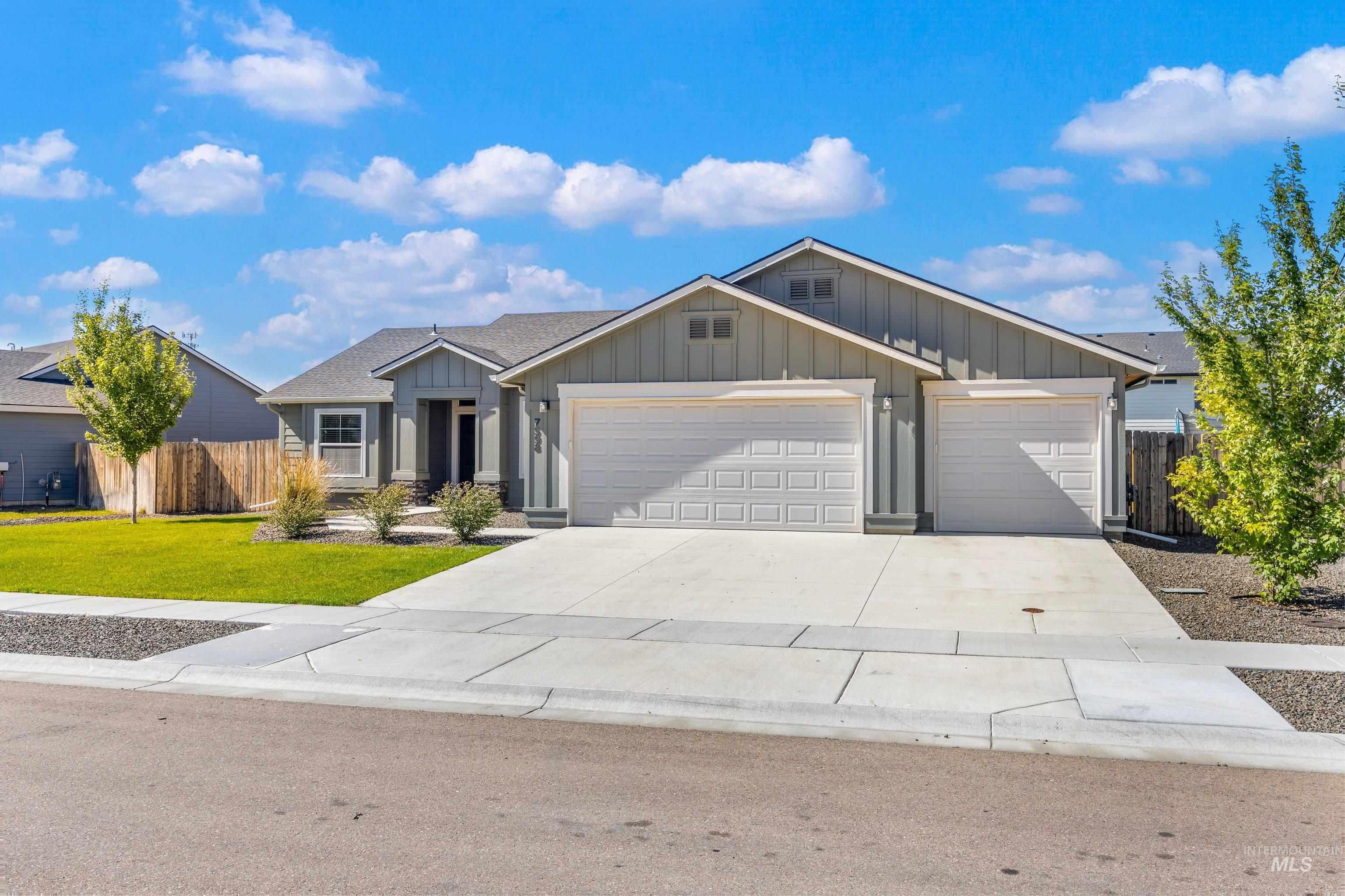7598 E Toussand Dr. Property Photo 3