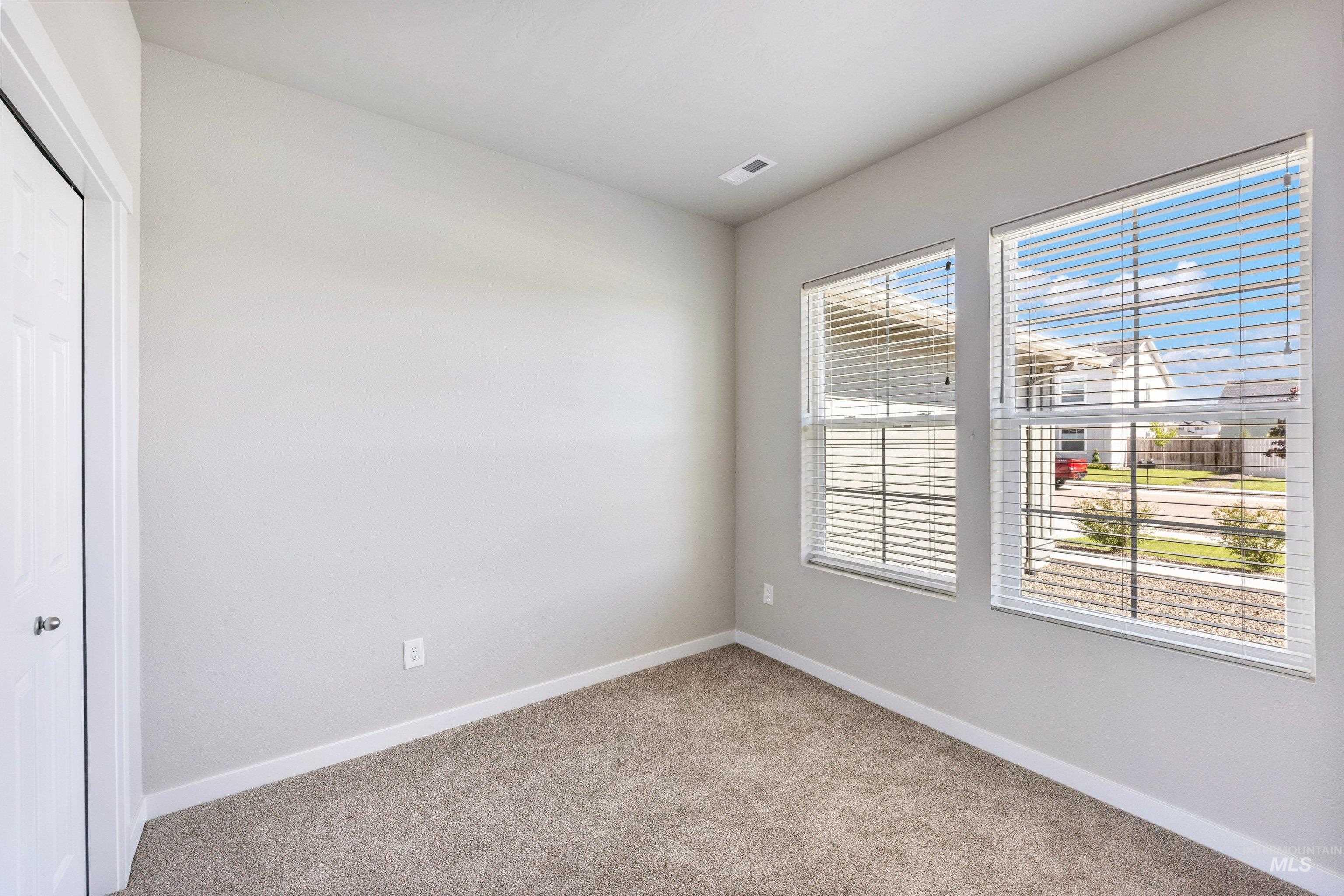 7598 E Toussand Dr. Property Photo 12