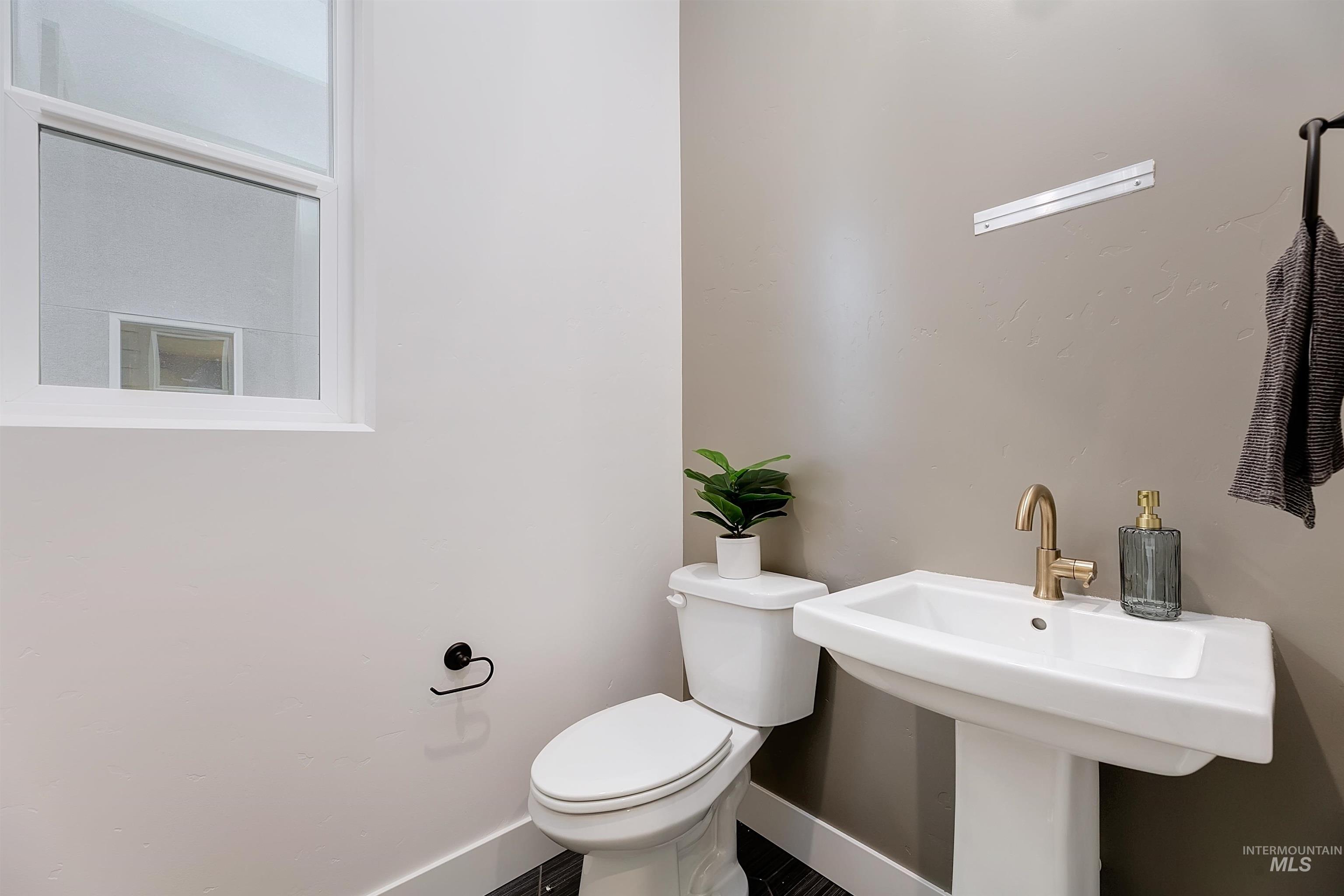 5990 S Cubola Way Property Photo 14