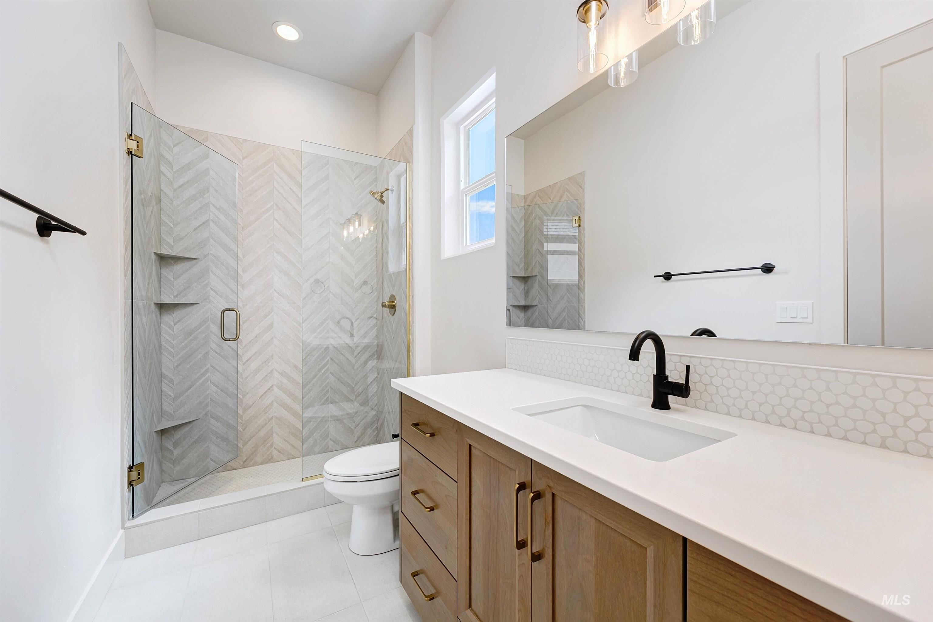 3108 E Renwick St Property Photo 21