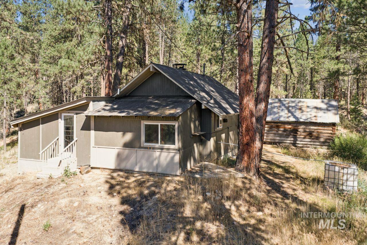 100 Grimes Pass Rd Property Photo 24